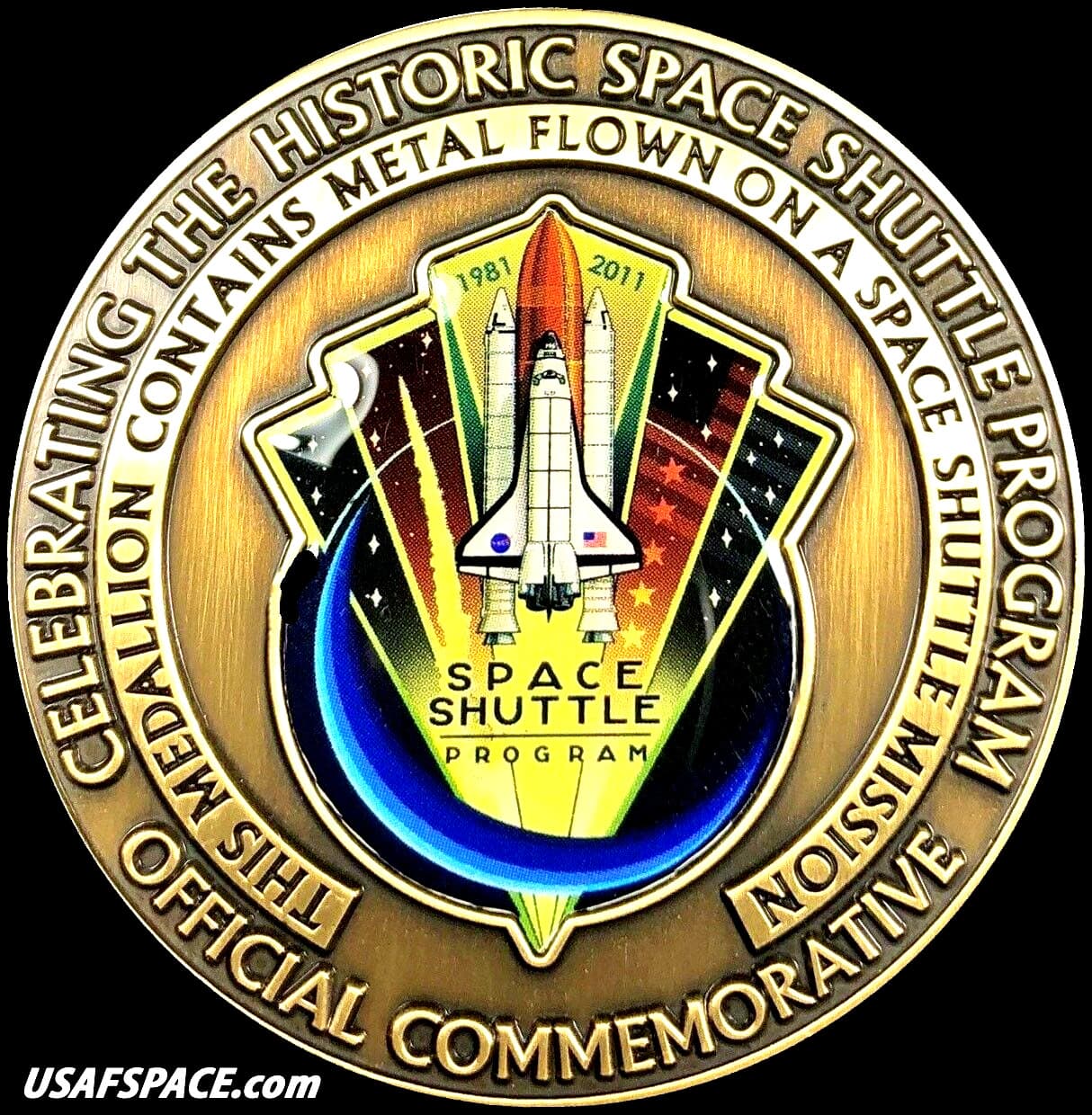 SPACE SHUTTLE COMMEMORATIVE NASA COIN-MEDALLION CONTAINING FLOWN SHUTTLE METAL