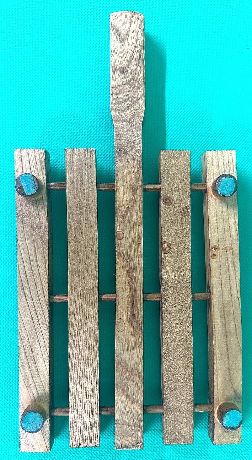 Teak and Ceramic Trivet with Handle. Base 8" X 6". Handle 4" 2