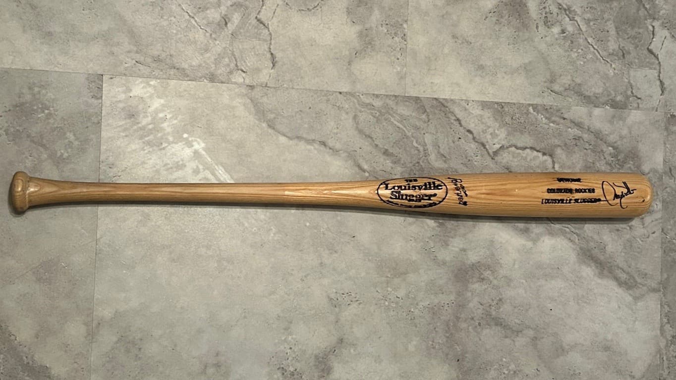 Larry Walker Signed Colorado Rockies 125 Louisville Slugger 34in Baseball Bat