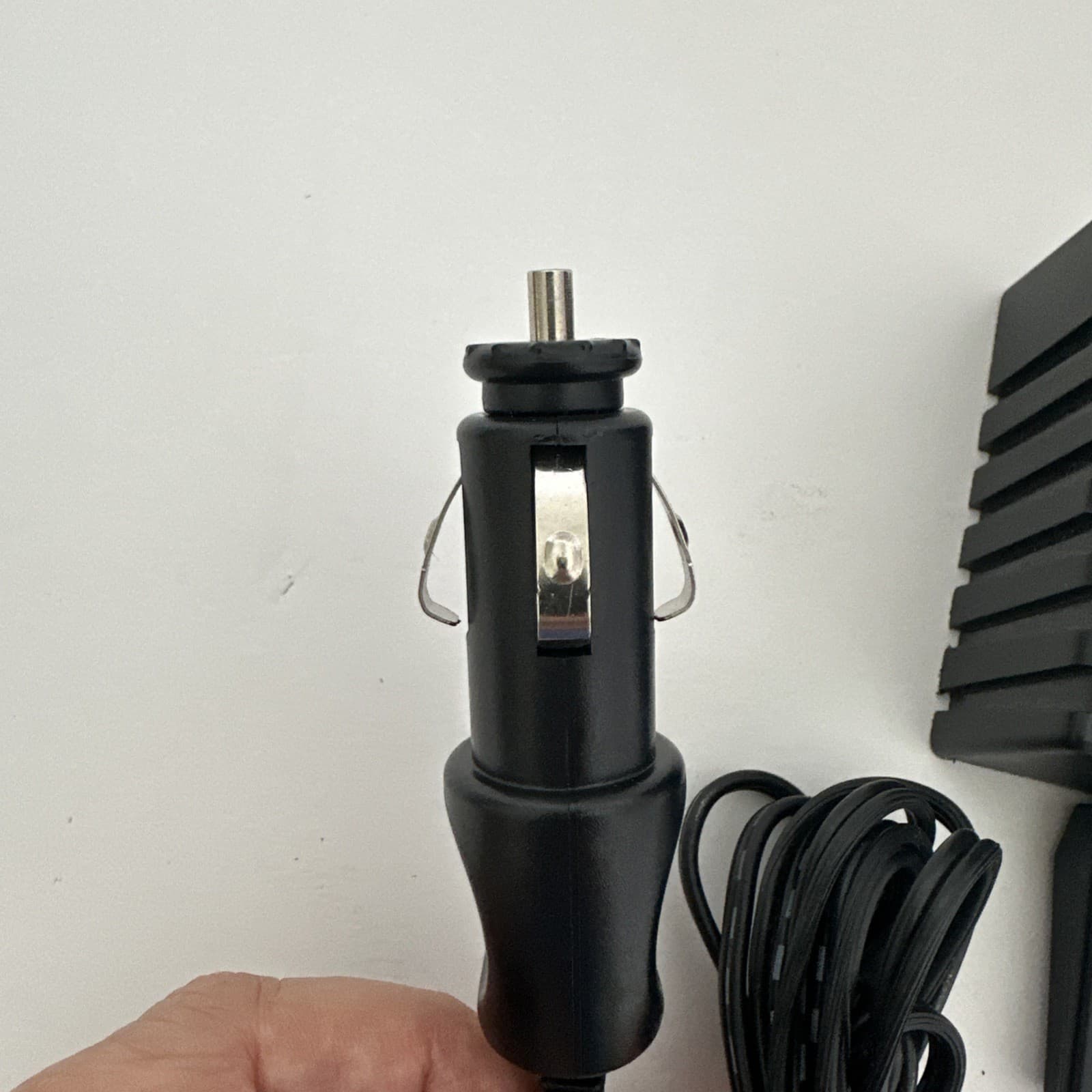 Streamlight 75100 Stinger Flashlight Charger Charging Base w/12 Volt Car Adapter 3