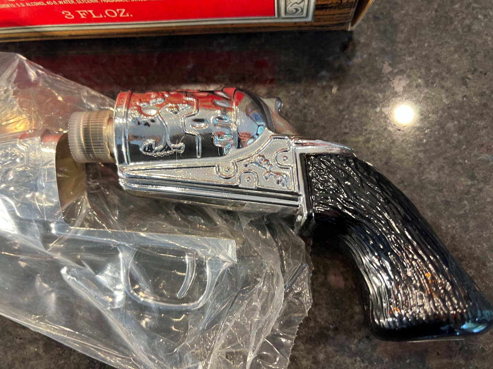 Avon Colt Revolver 1851 Wild Country After Shave Bottle With Box 3 Fl Oz 4