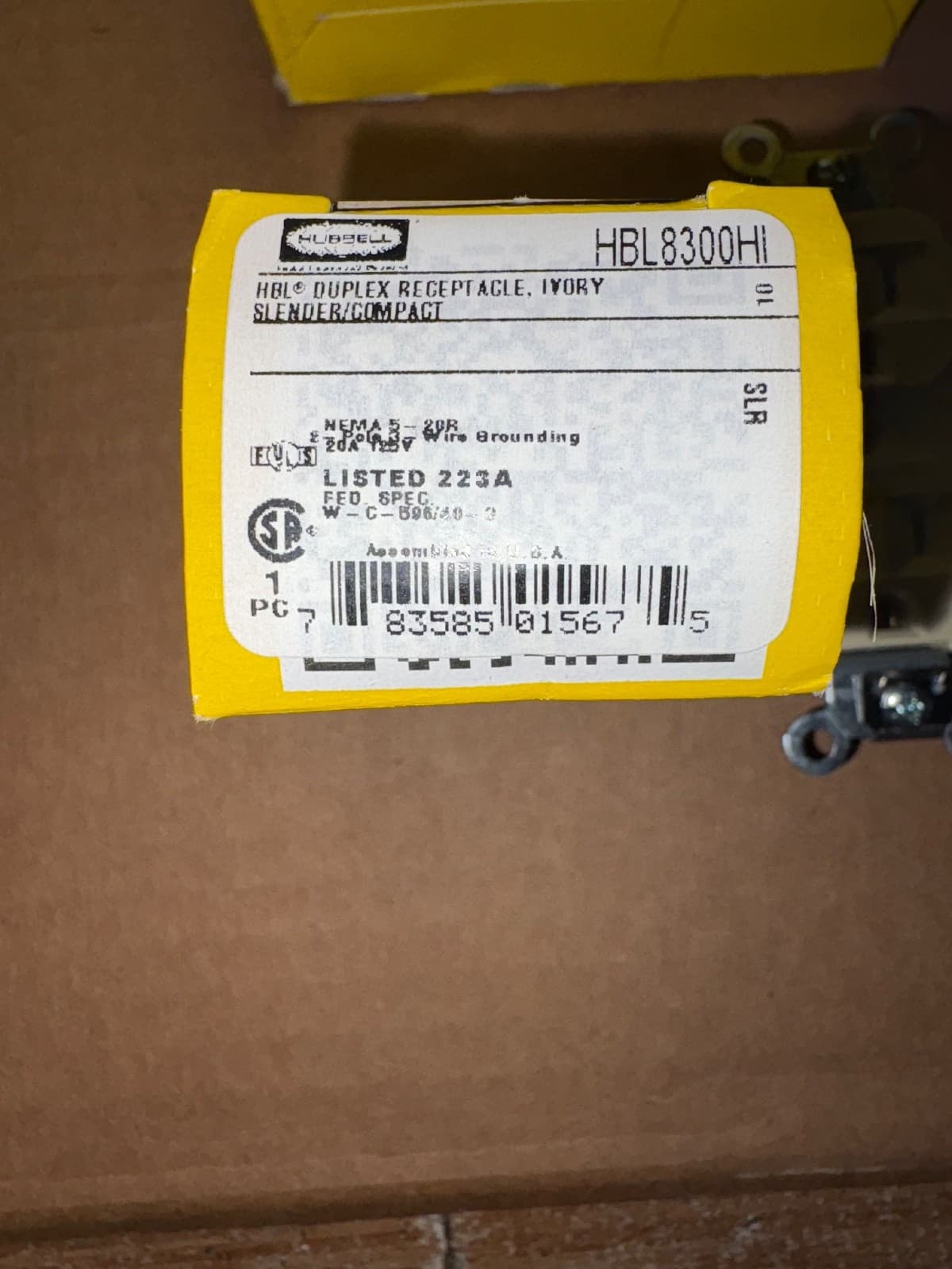 10 NEW HUBBELL HBL8300HI HOSPITAL GRADE IVORY DUPLEX RECEPTACLES 20 AMP 125V S9 2