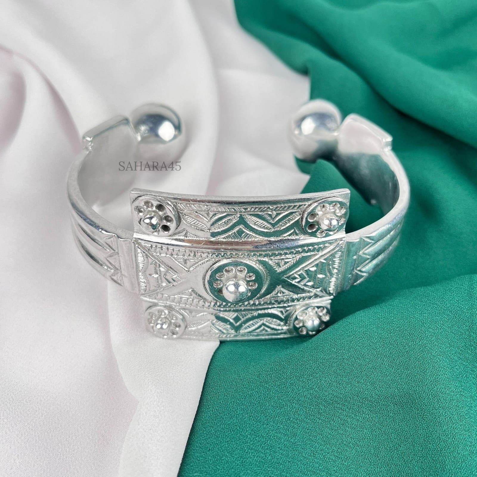 Tuareg Aluminum Anklet with Knobs Tuareg Anklet African Anklet Khalkhal Sharawi 3