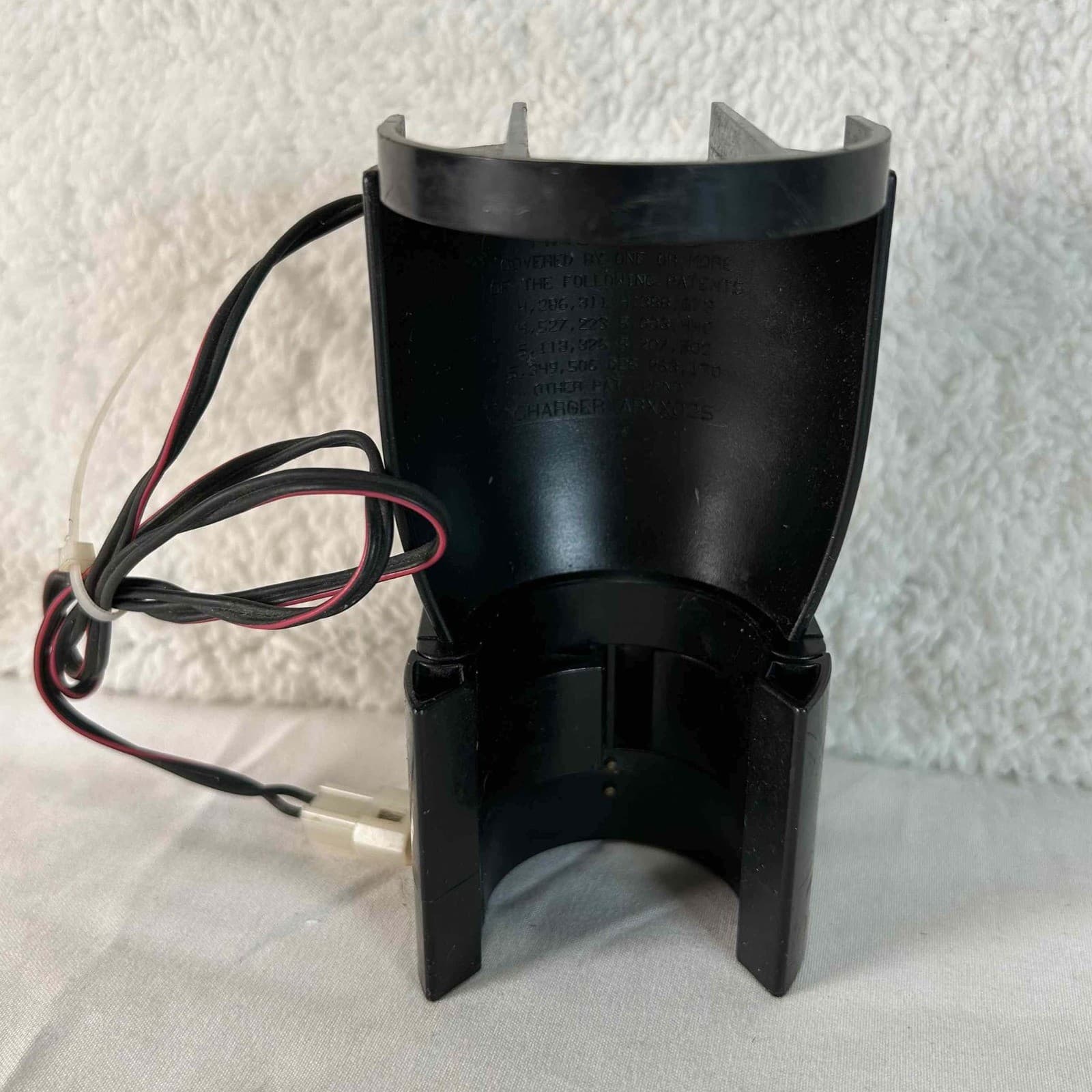 Maglite Mag Charger Rechargeable NiMH Flashlight Charger Base & Power Adapter 3