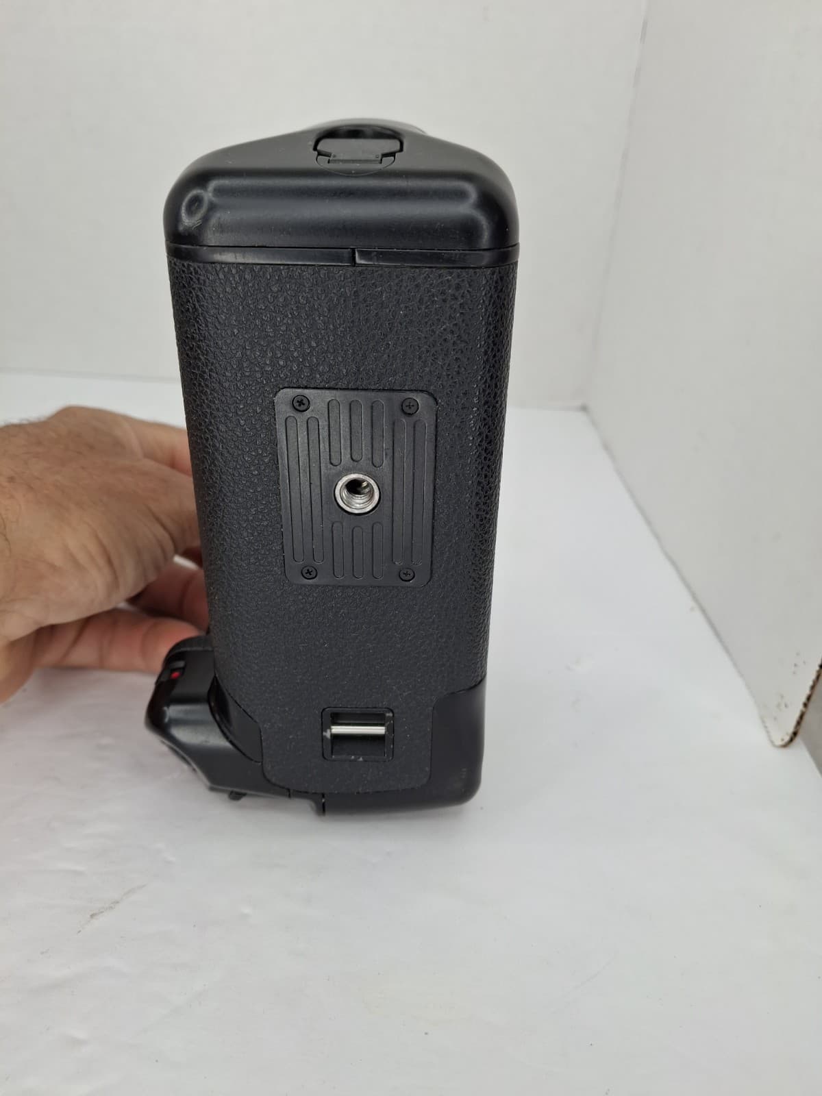 Canon PB-E2 Power Drive Booster for EOS-1 1V 1N  6
