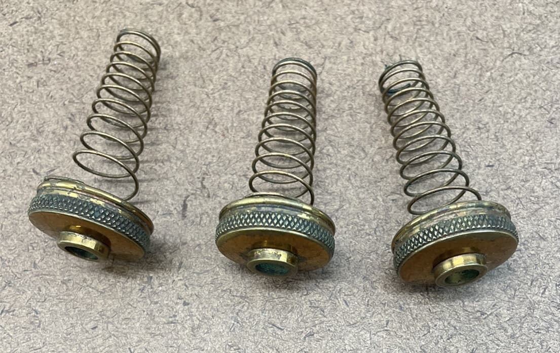 Early Geo M Bundy Cornet Bottom Caps