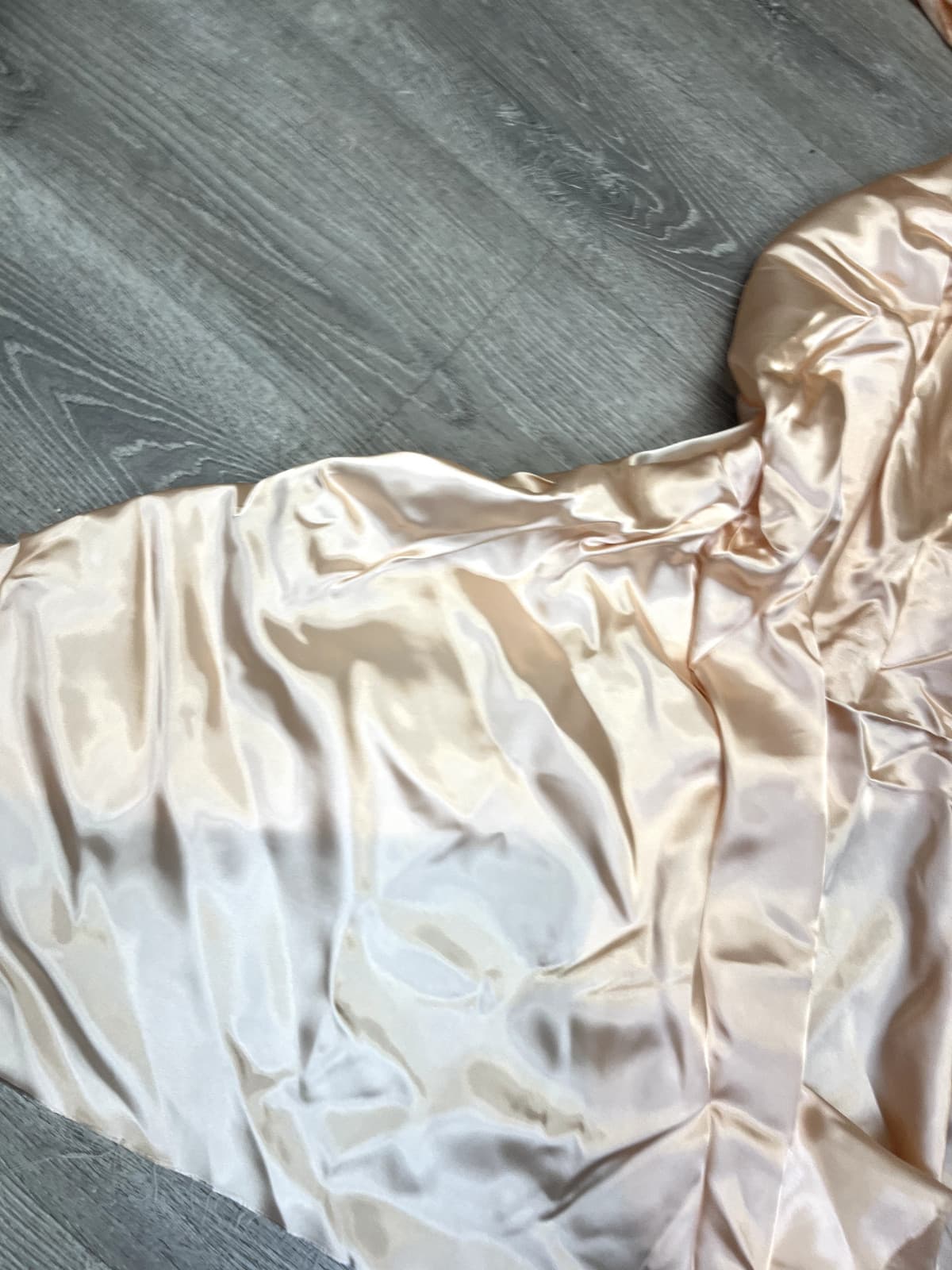 vintage liquid satin pink fabric textile 1950s 40s cold to touch 60" x 5 feet! 3