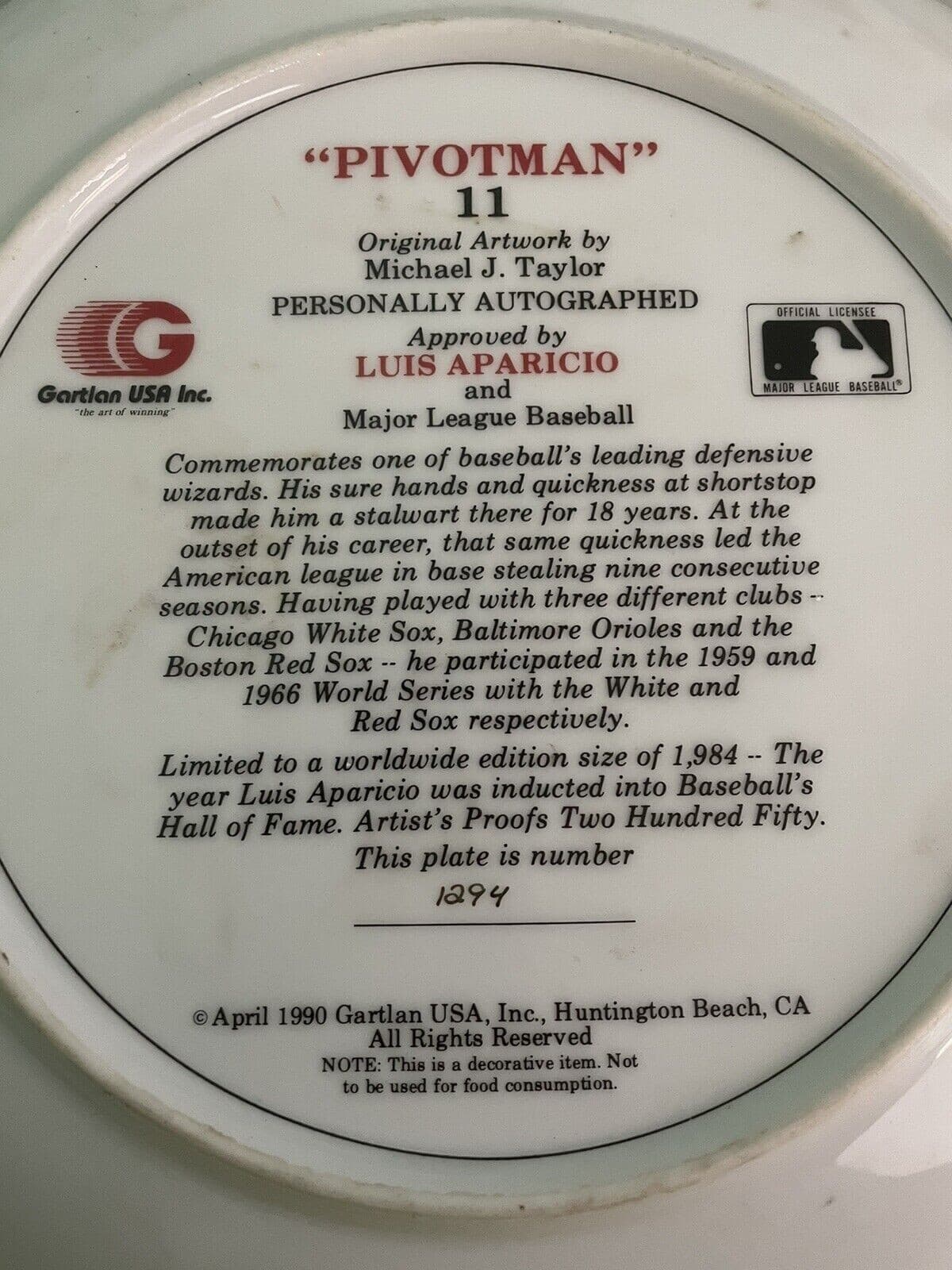 VINTAGE Gartlan USA Luis Aparicio "Pivotman" Collector Plate AUTOGRAPHED Plate 2