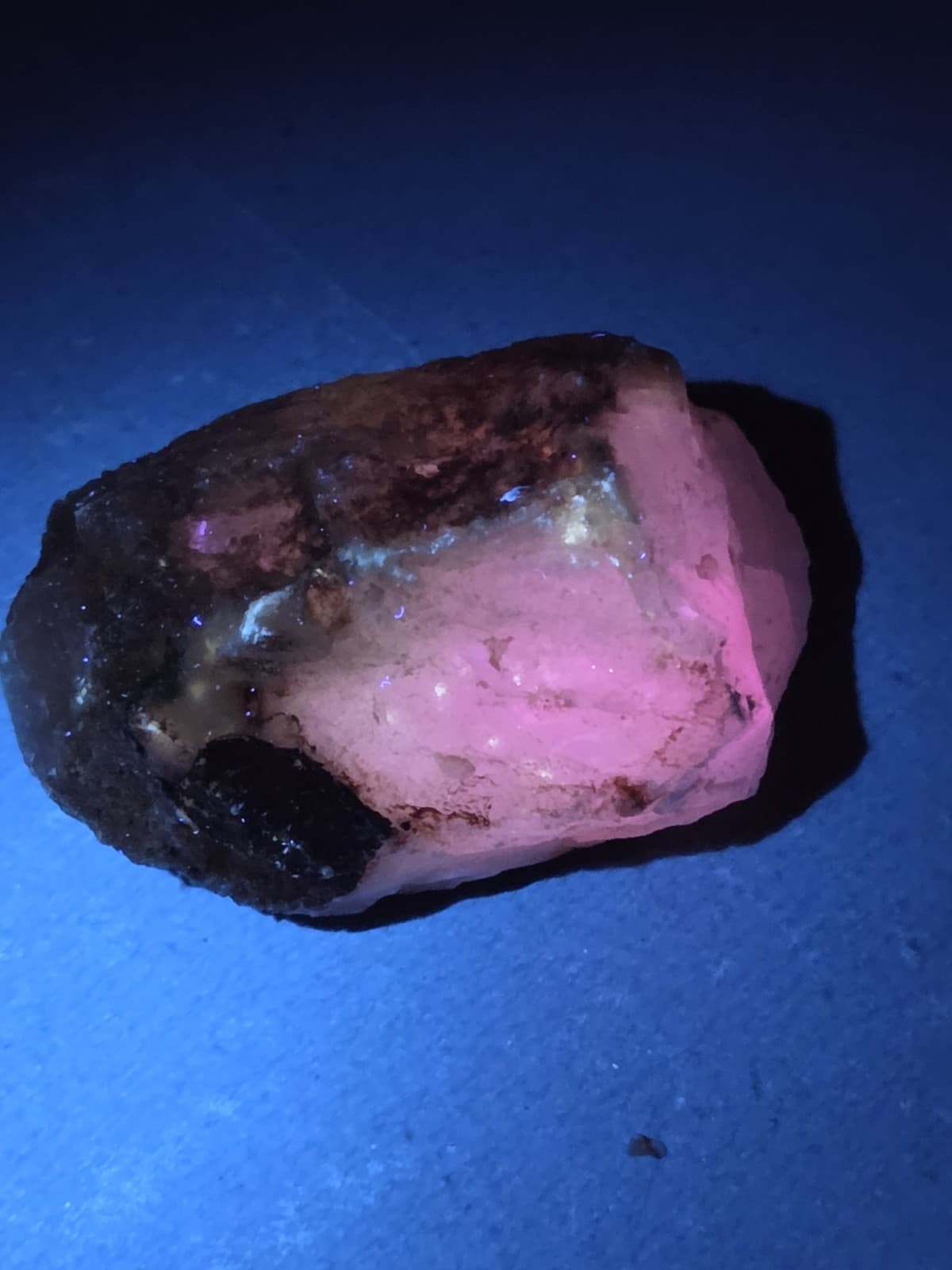 Terlingua Calcite Phosphorescent Mineral Specimen 3.45 Oz 2