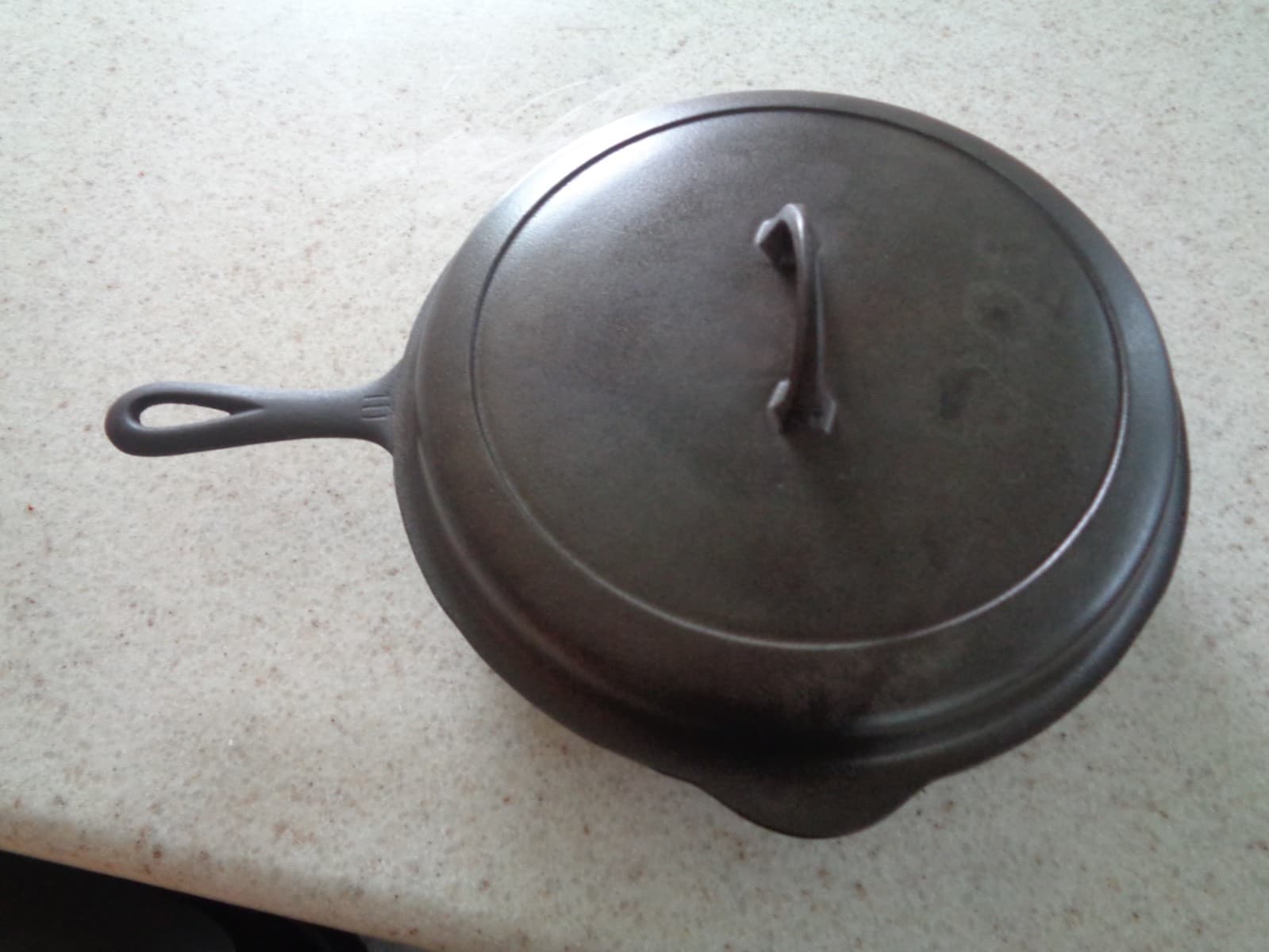 Griswold Cast Iron Skillet No. 10 Large Logo Block Letters & High Dome Lid 1100A