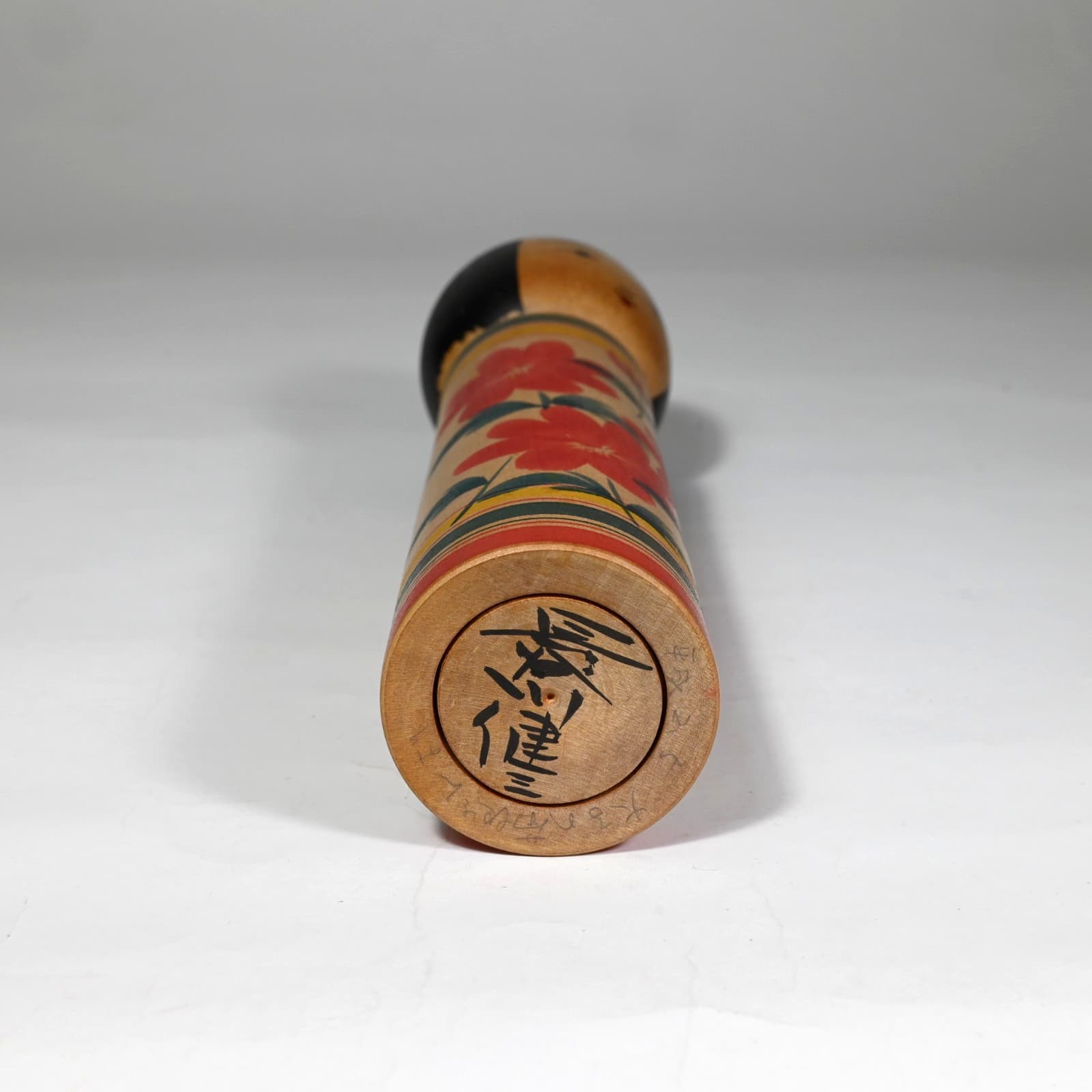 Master KENZO HASEGAWA (1942- ) "Rattle" Kokeshi TSUGARU OWANI Japan 1980s - 9.6" 3