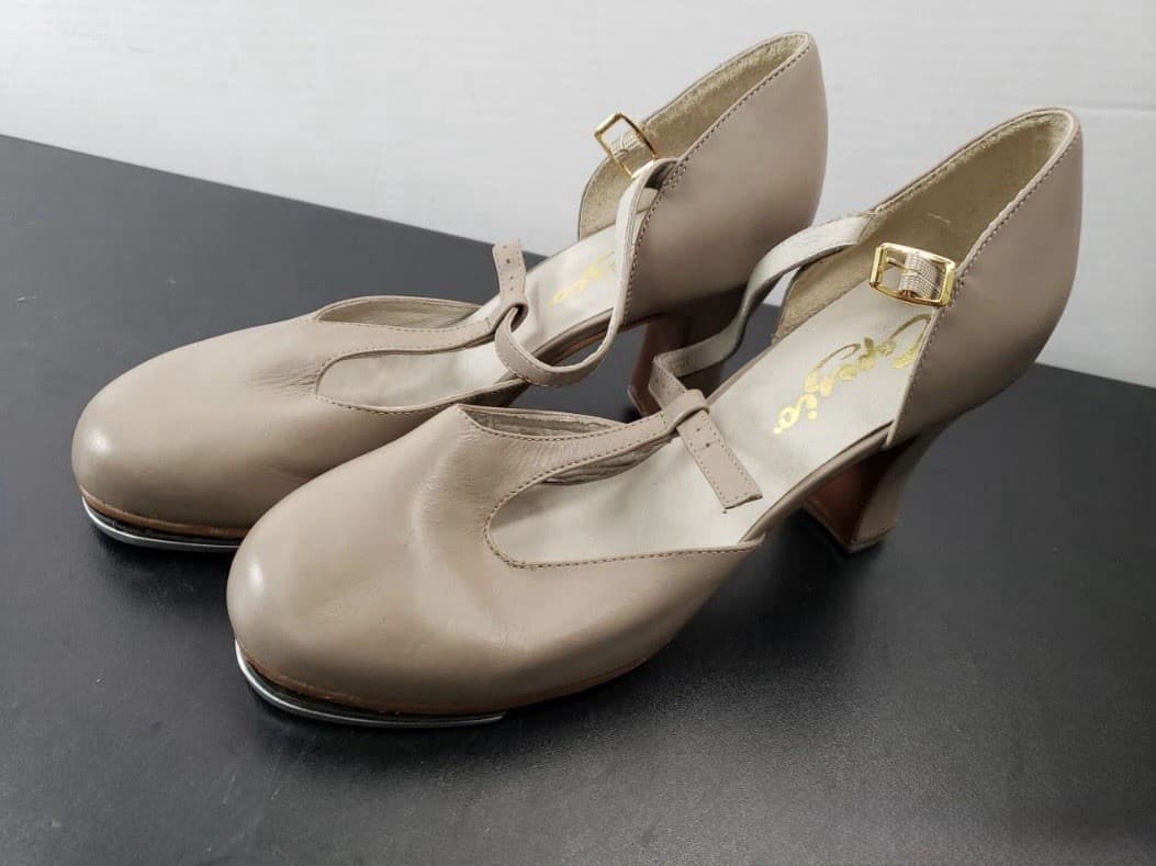 Capezio Closed Toe T Strap Character Tap Shoes 7.5W