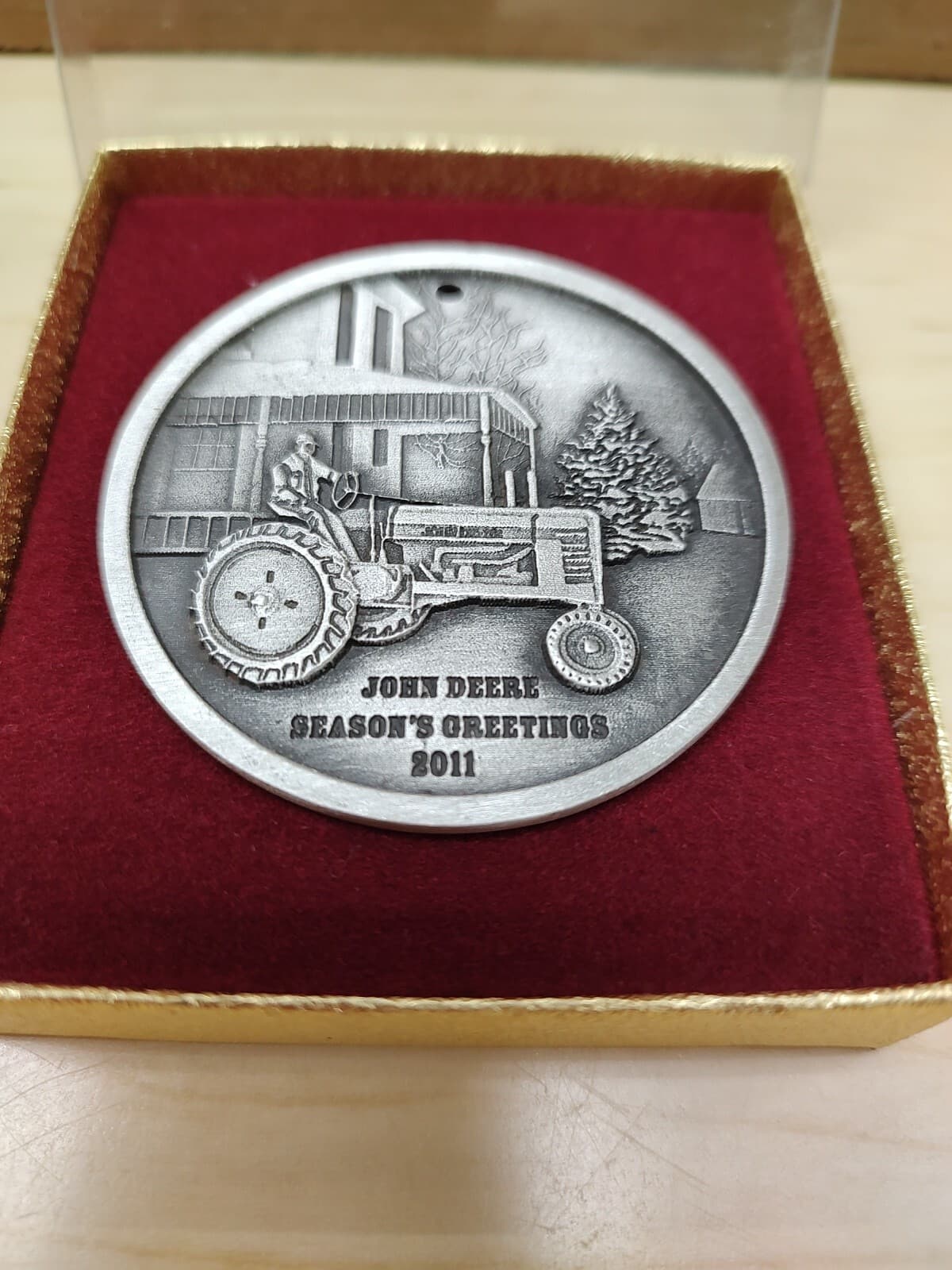 2011 SpecCast John Deere Limited Edition Holiday Christmas Ornament EUC 2