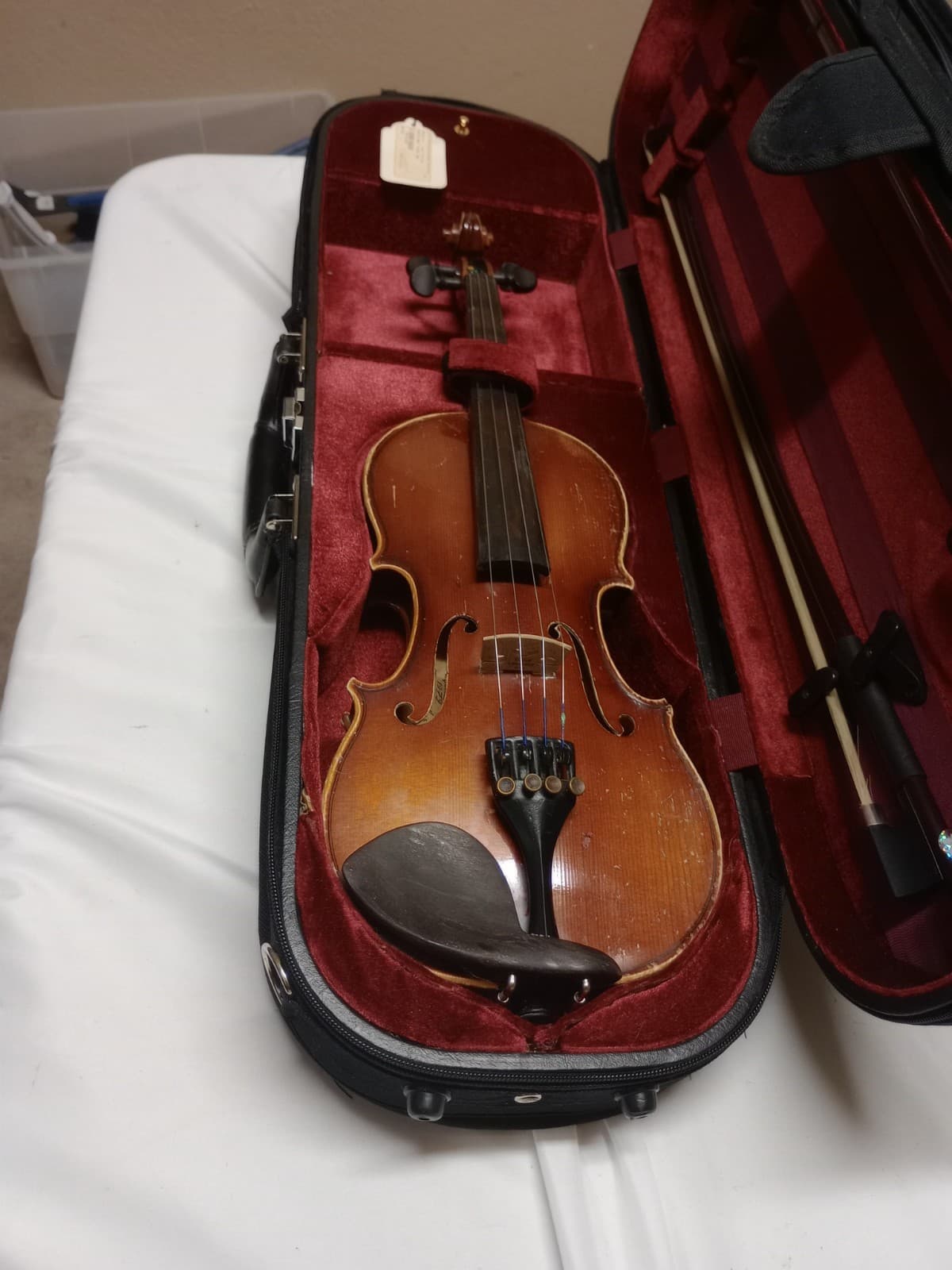E. R. Pfretzschner Stradivarius copy 1/2 size Violin 1979 German made Nice Sound 4