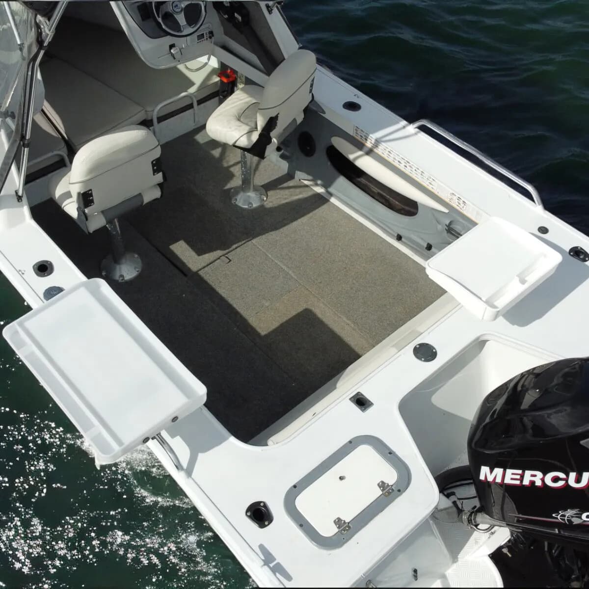 Oceansouth Fishing Bait & Fillet Tables - Rod Holder / Rail Mount 4