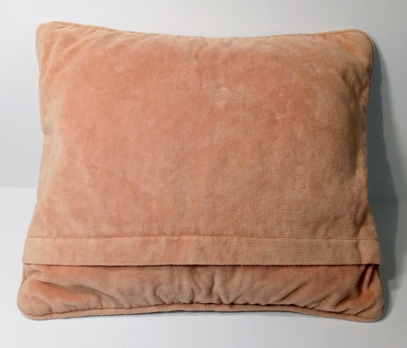 Vintage Needlepoint Roses Pillow Sham w/ Metal Zipper & Pillow Form in Apricot 3