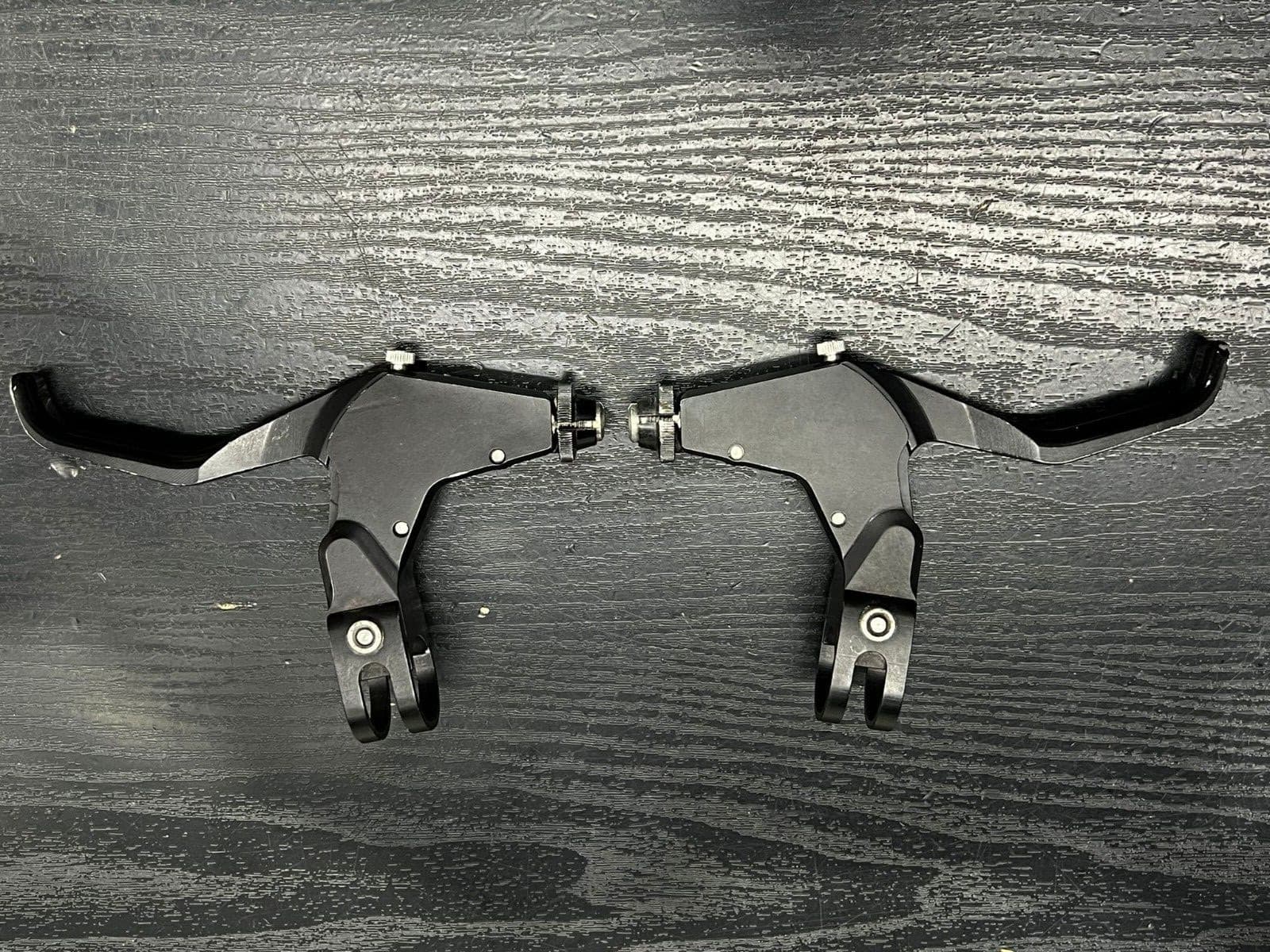 AVID Ultimate Black Speed Dial Leverage Ops Research Brake Levers 2