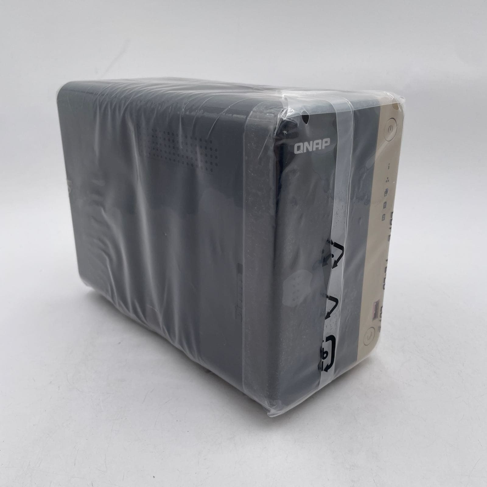 QNAP TS-264-8G-US 2 Bay High-Performance Desktop NAS (Diskless) 2