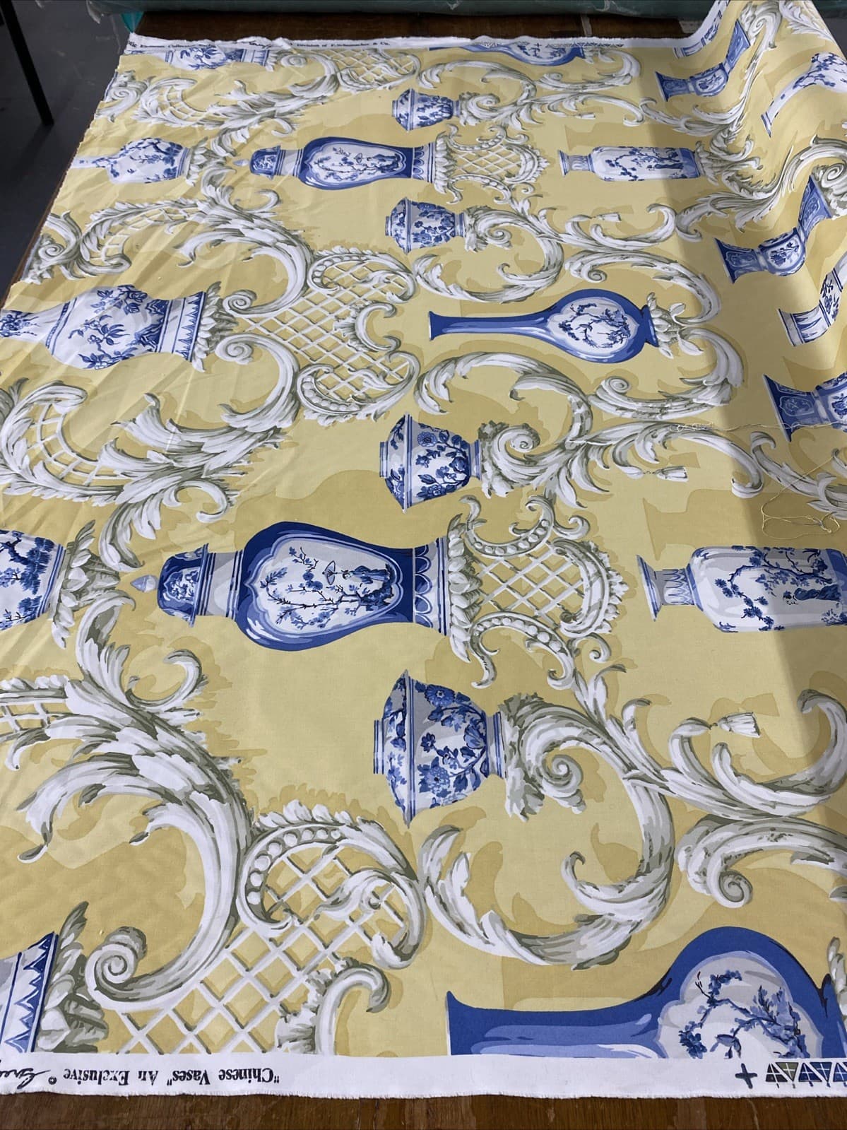 “Chinese Vases” Vintage Fabric By Greeff By The Yard 3
