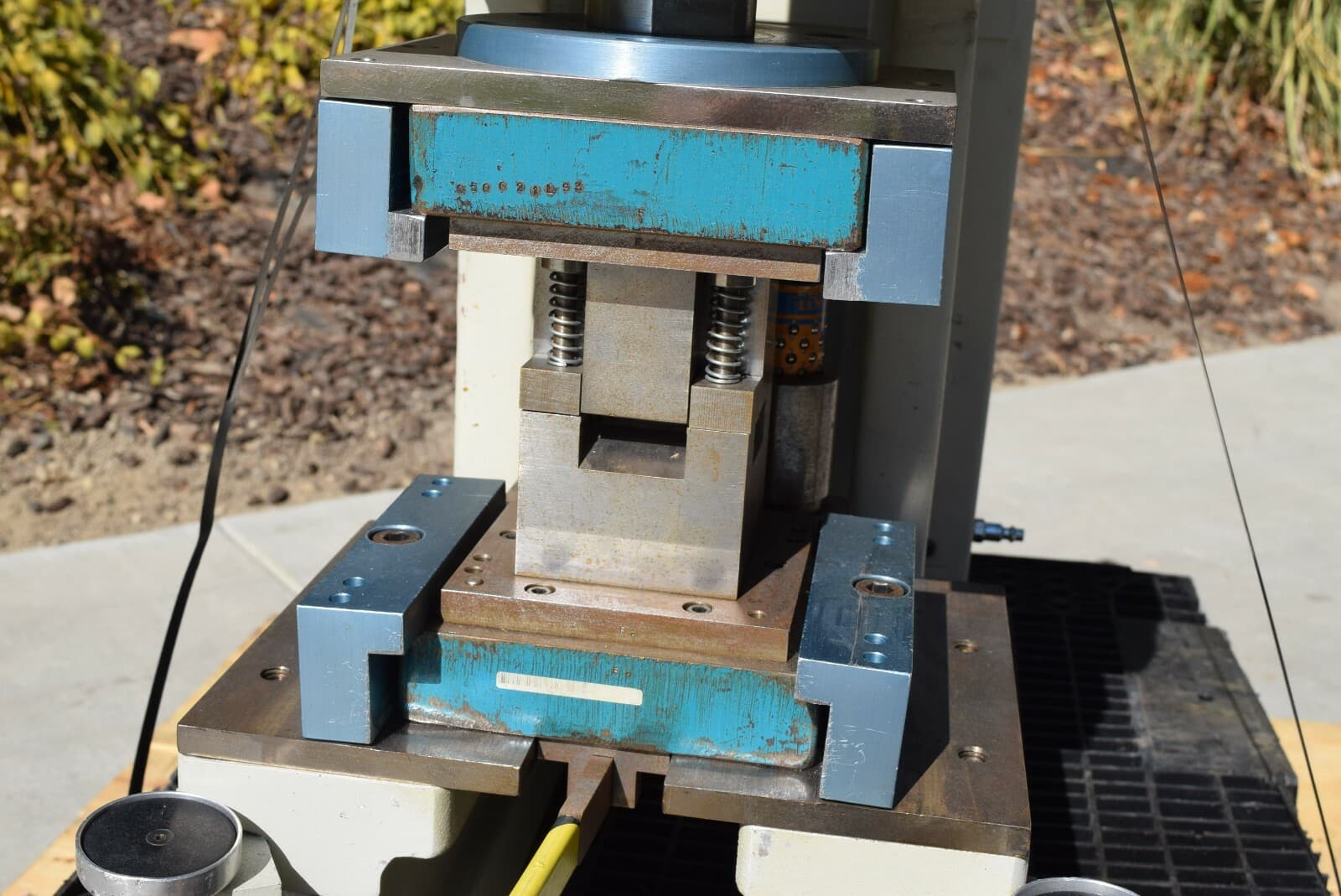 GPO RP-1000 Rigid C pneumatic Press PCB Semiconductor Assembly Component die-set 2