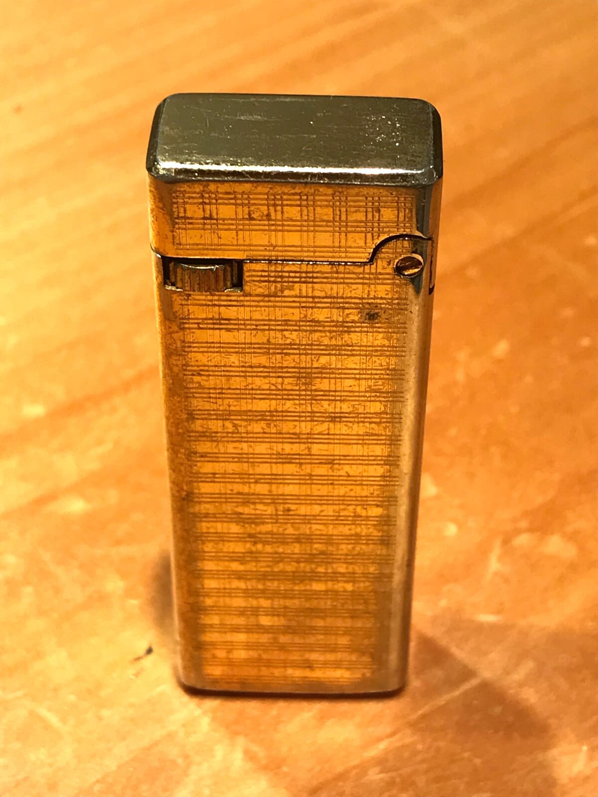 VINTAGE SLIM GOLD TONE COLIBRI LIGHTER 3