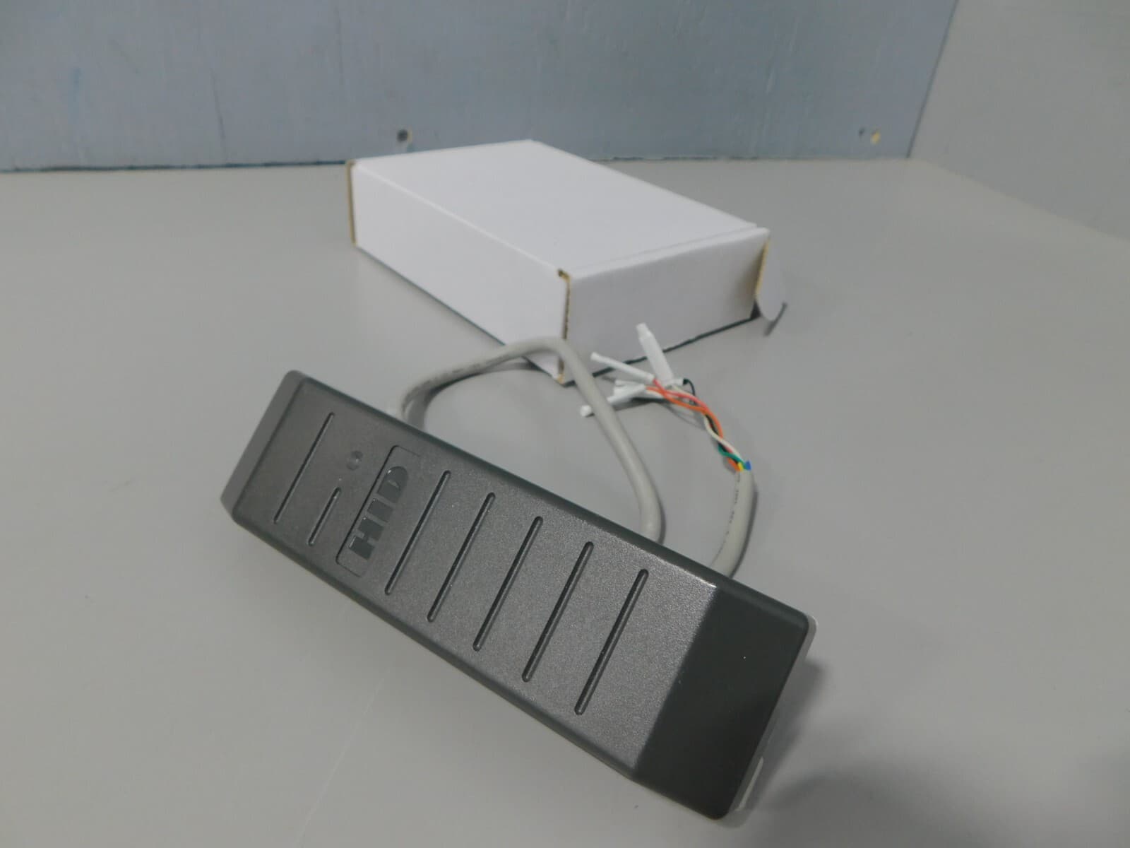 5365EGP00 HID Prox MiniProx Mullion Reader USED 2