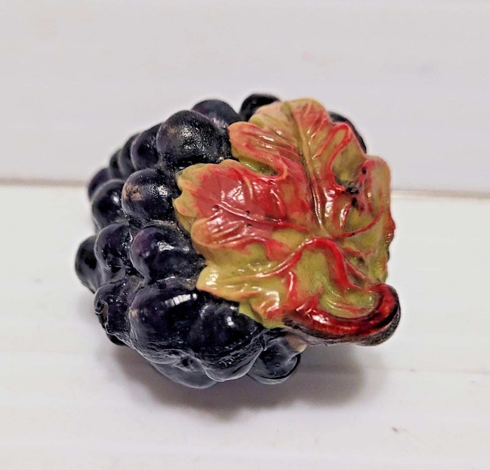 VINTAGE CELLULOID GRAPE CLUSTER TAPE MEASURE 2