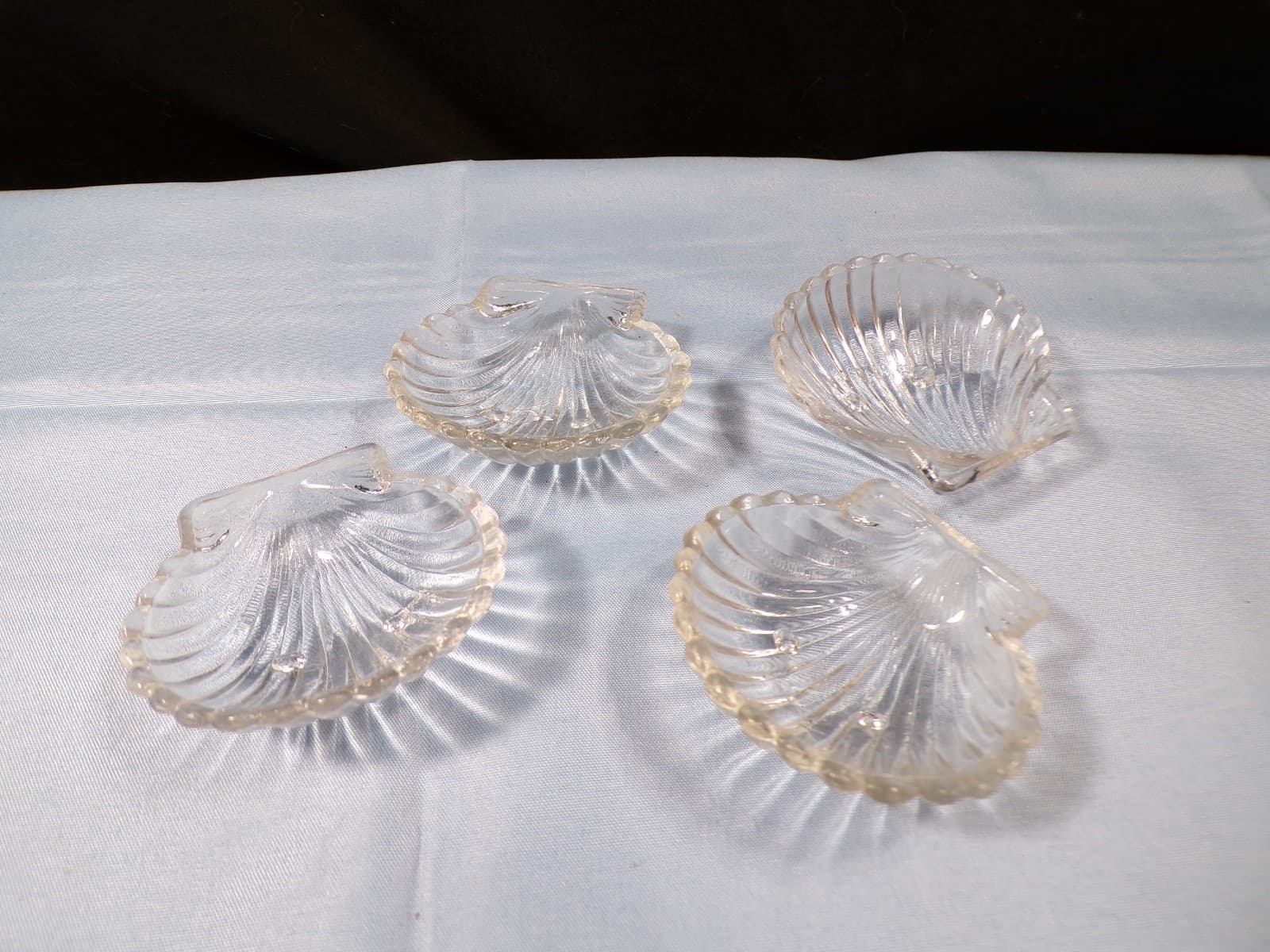Set of 4 Vintage Fenton Clear Glass Shell Shaped Salt Dips