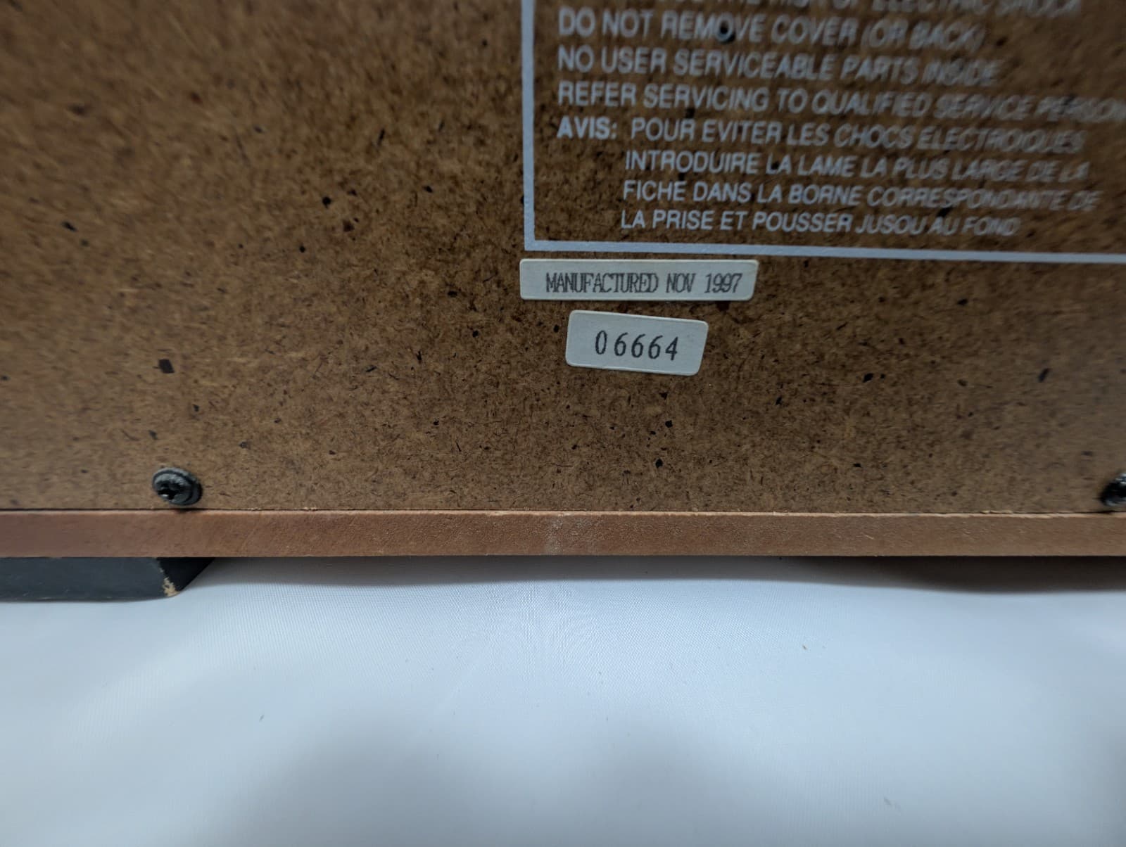 Grundig Classic Heinzelmann AD-950 Am/FM Radio 5