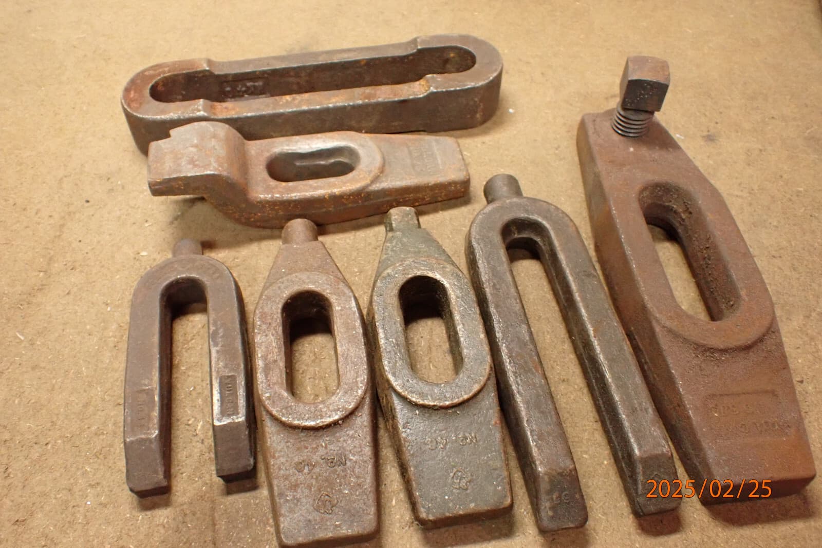 PILE OF ARMSTRONG VULCAN OTHER MACHINIST WORK HOLDING HOLD DOWN FINGERS