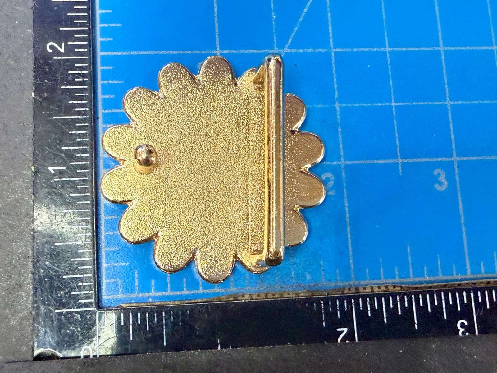 Daisy Flower Shaped Women's or Girls Belt Buckle for 1.25" Wide Belt 5