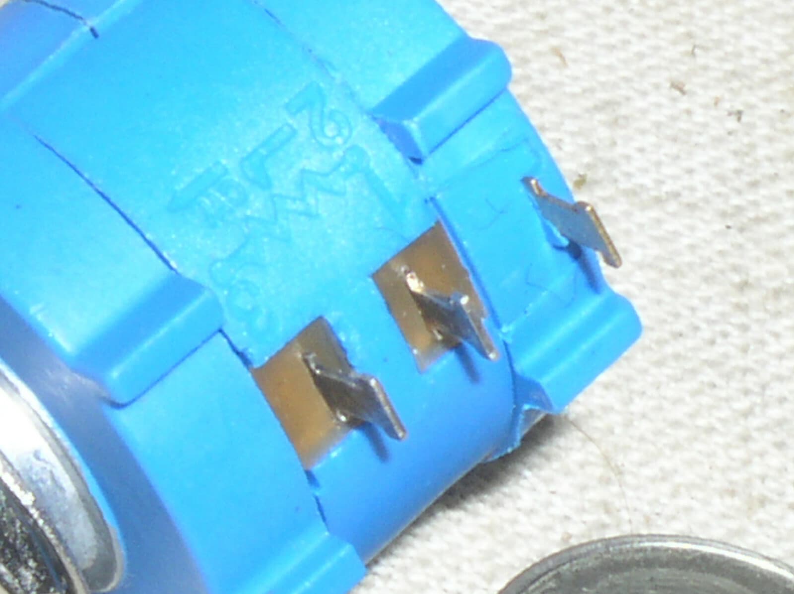 3590S-2-101L PRECISION 100 OHM 10 T TURN 2 W WATT WIREWOUND LINEAR POTENTIOMETER 6