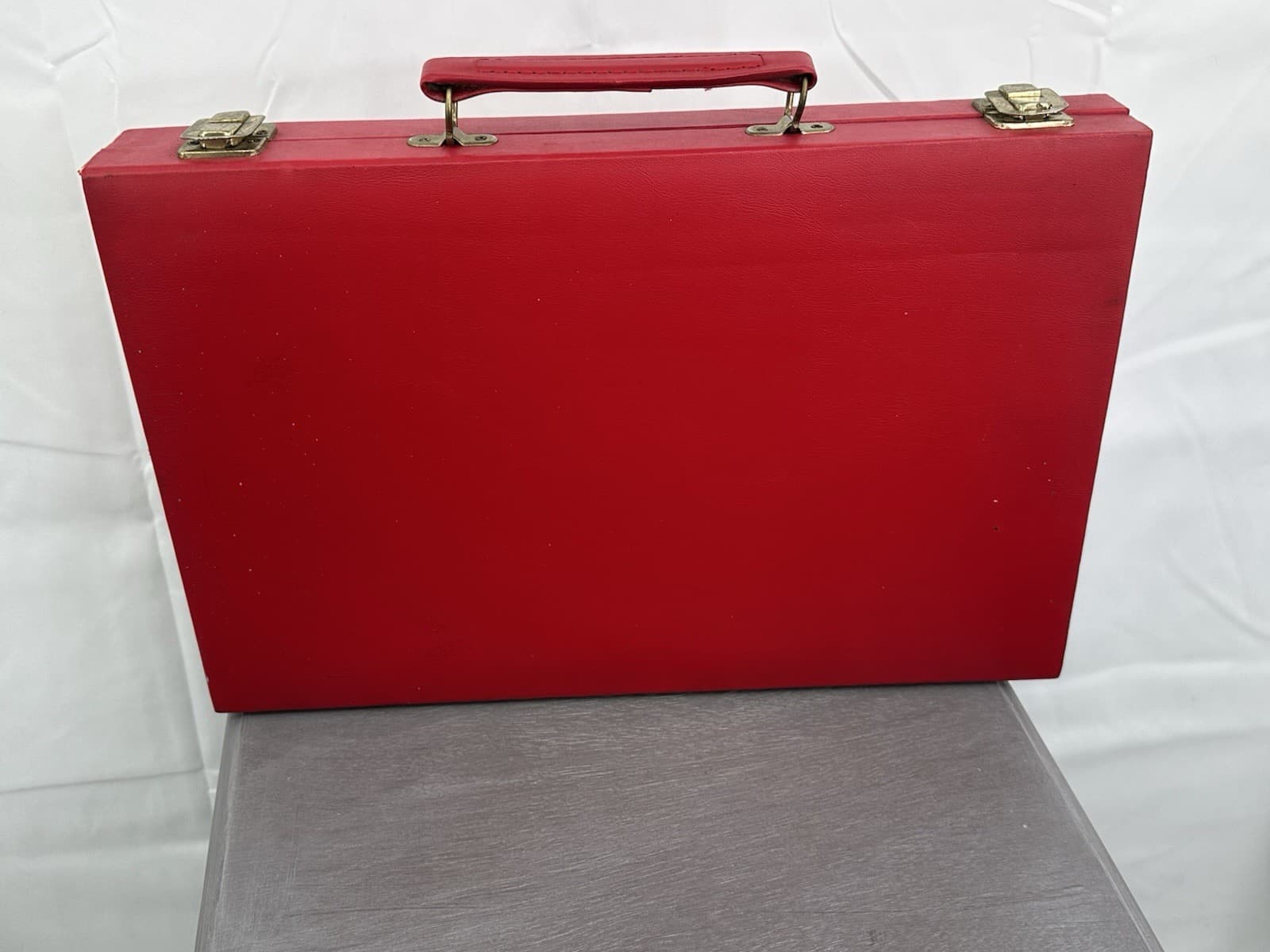 Tomy UNO 10th Anniversary Gold Card with Carrying Case Rare New Cards Sealed 4