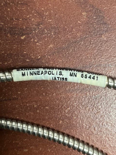 Banner IAT13S Right Angle Fiber Optic Cable, Diffuse Probe NEW 4