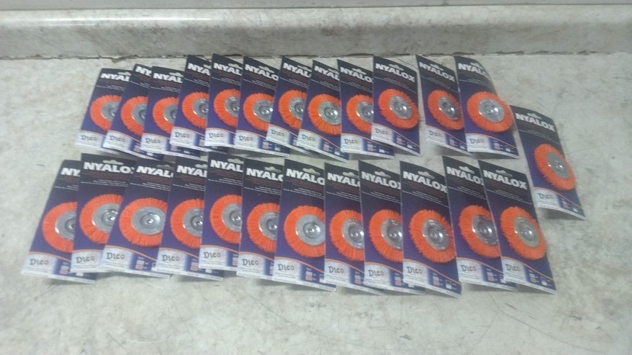 Nyalox by Dico 7200021 25 Pk 3 In Size 120 Grit Orange Wheel Brush 2