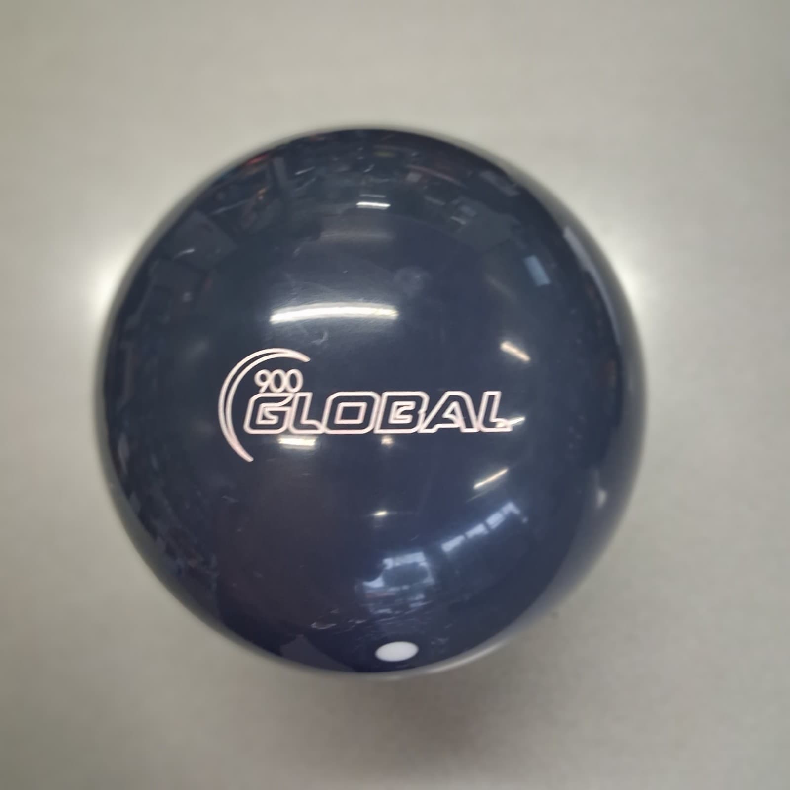 900 Global Mach Cruise Bowling ball 15lb  1st quality  NEW IN BOX #010 3