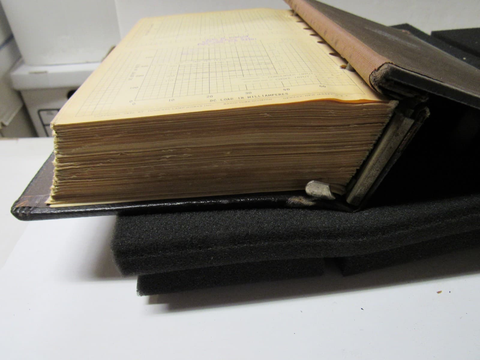 Tung Sol Technical Data Electronic Tubes Notebook c 1951 Expandable Binder 4