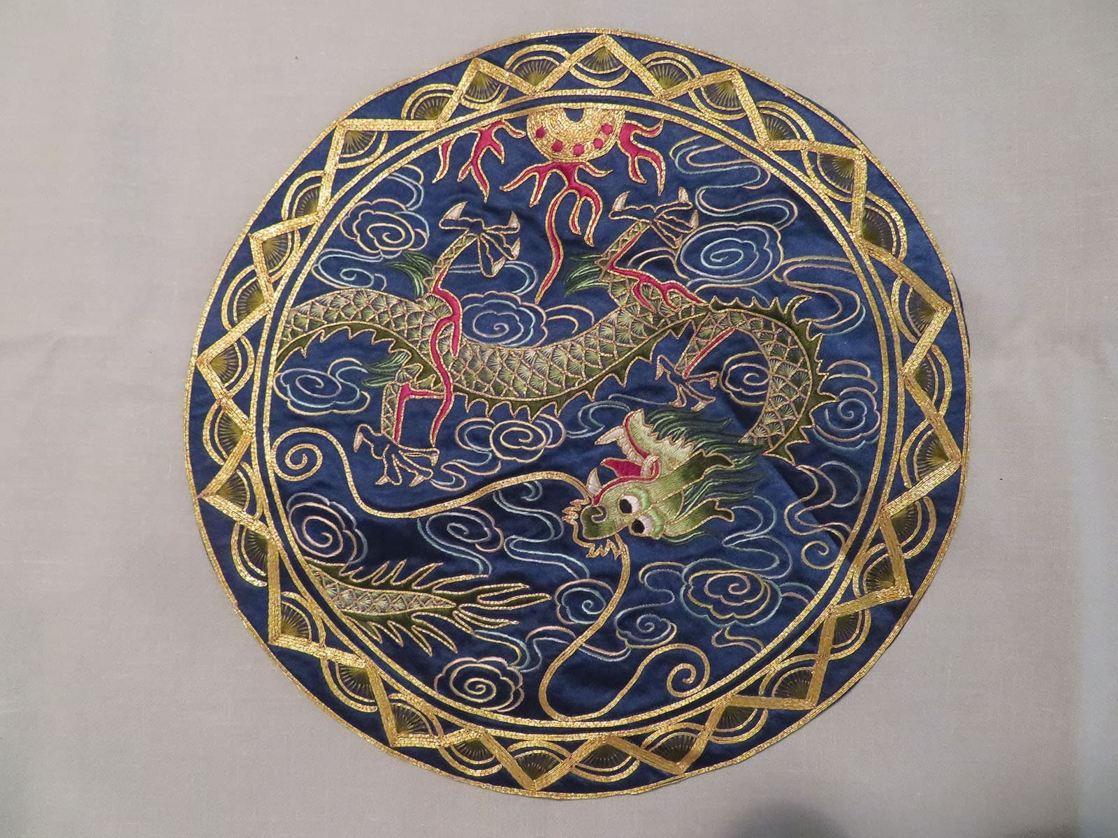 Vtg Chinese Golden Cloud Dragon Medallion Round Hand Embroidered Silk Rayon 11" 2