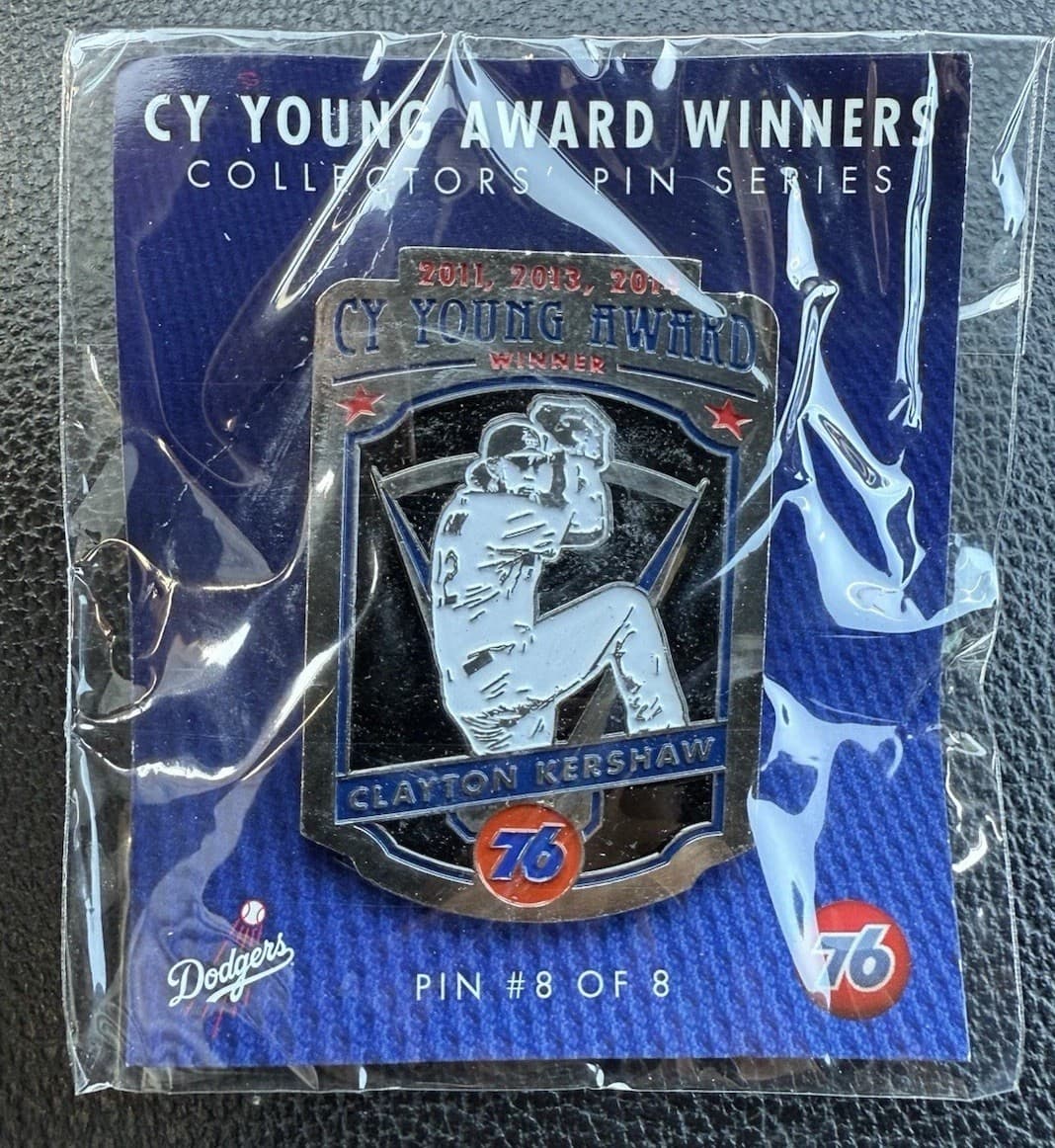 CLAYTON KERSHAW 2015 CY YOUNG PIN SGA DODGERS LIMITED EDITION 5