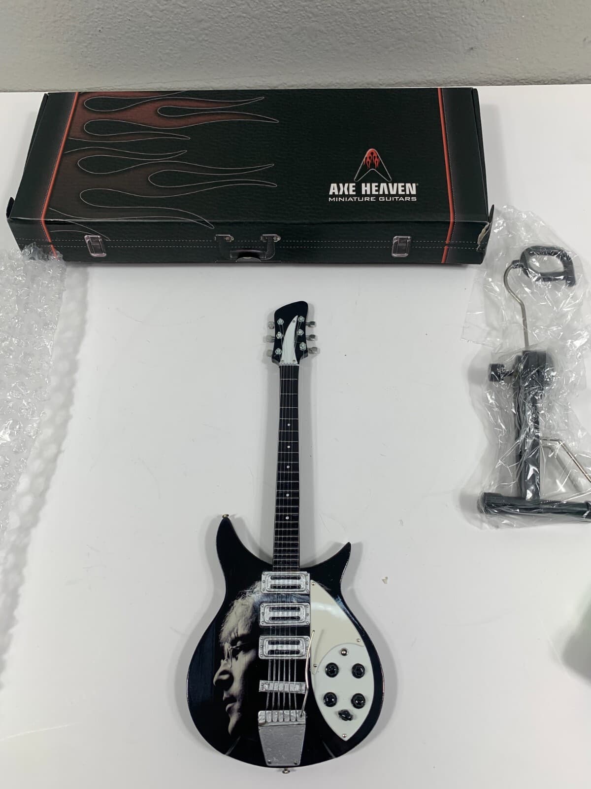 AXE Heaven Miniature Guitar John Lennon Tribute Radio Days New W. Box 9.5"
