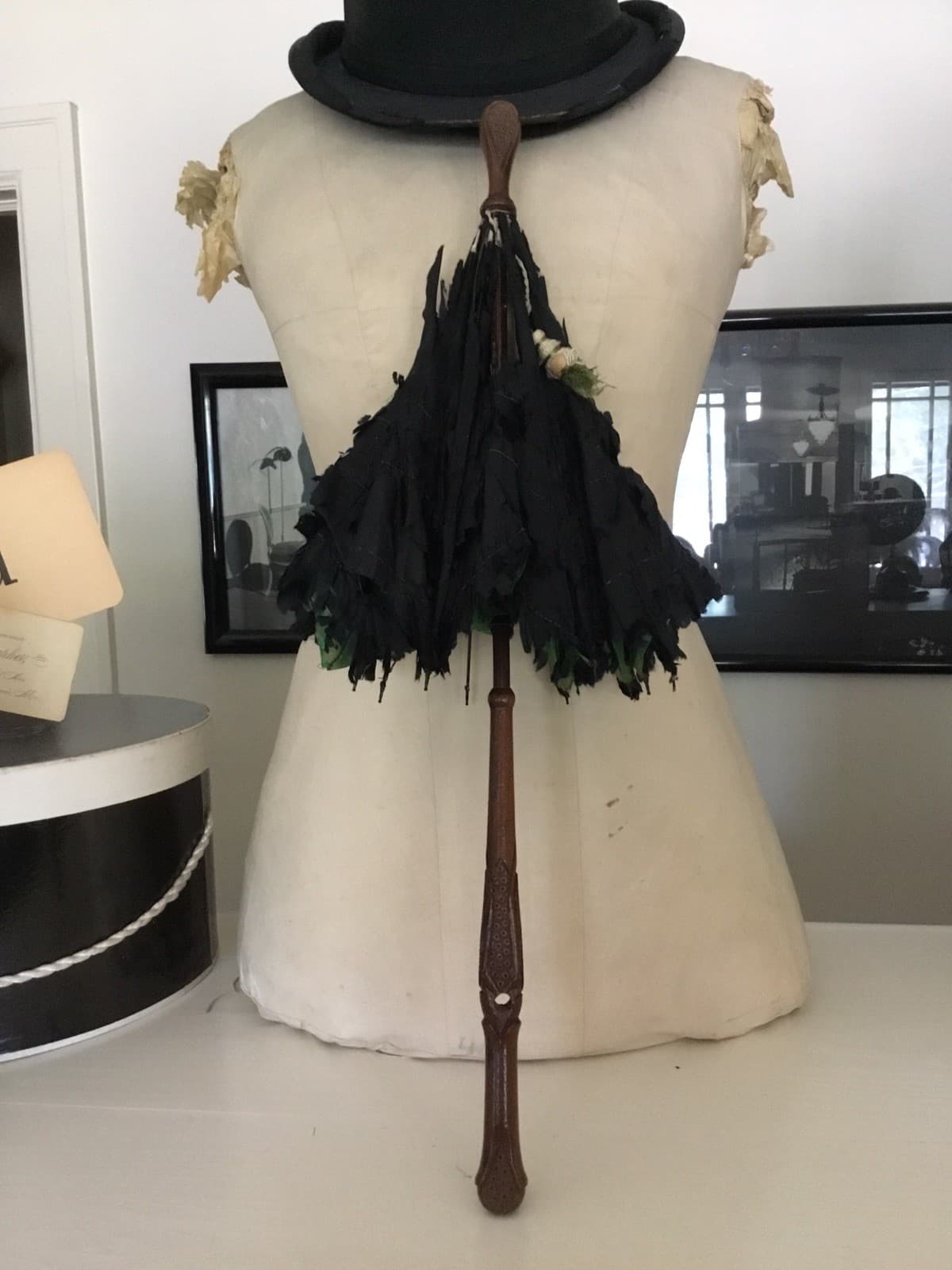 Antique Victorian Edwardian Parasol Umbrella Black Green Lining Shattered AS IS