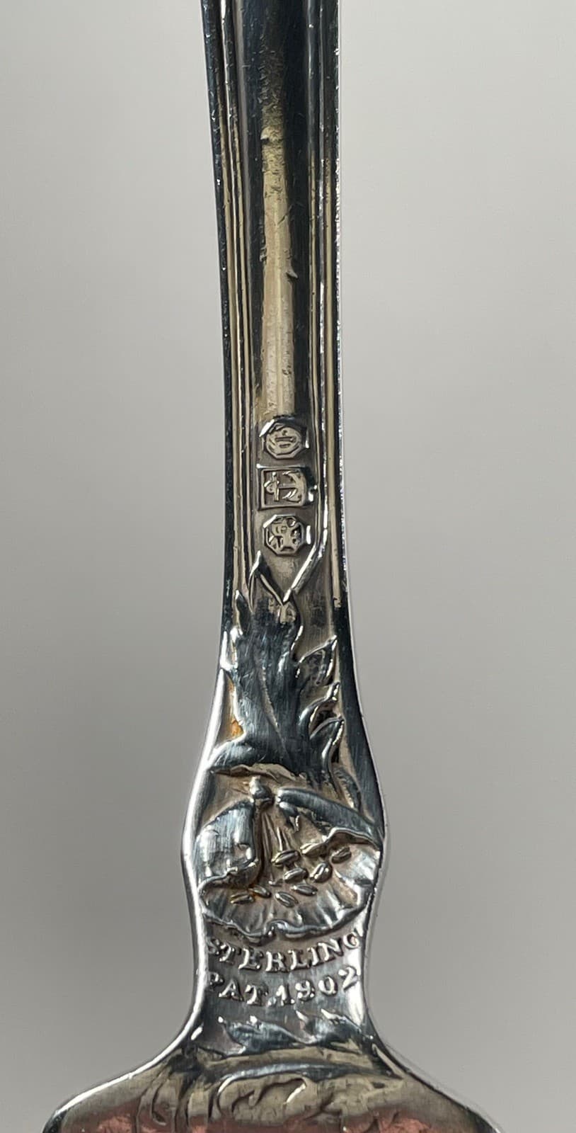 ANTIQUE 1902 GORHAM STERLING SILVER POPPY BUTTER / CHEESE KNIFE 6