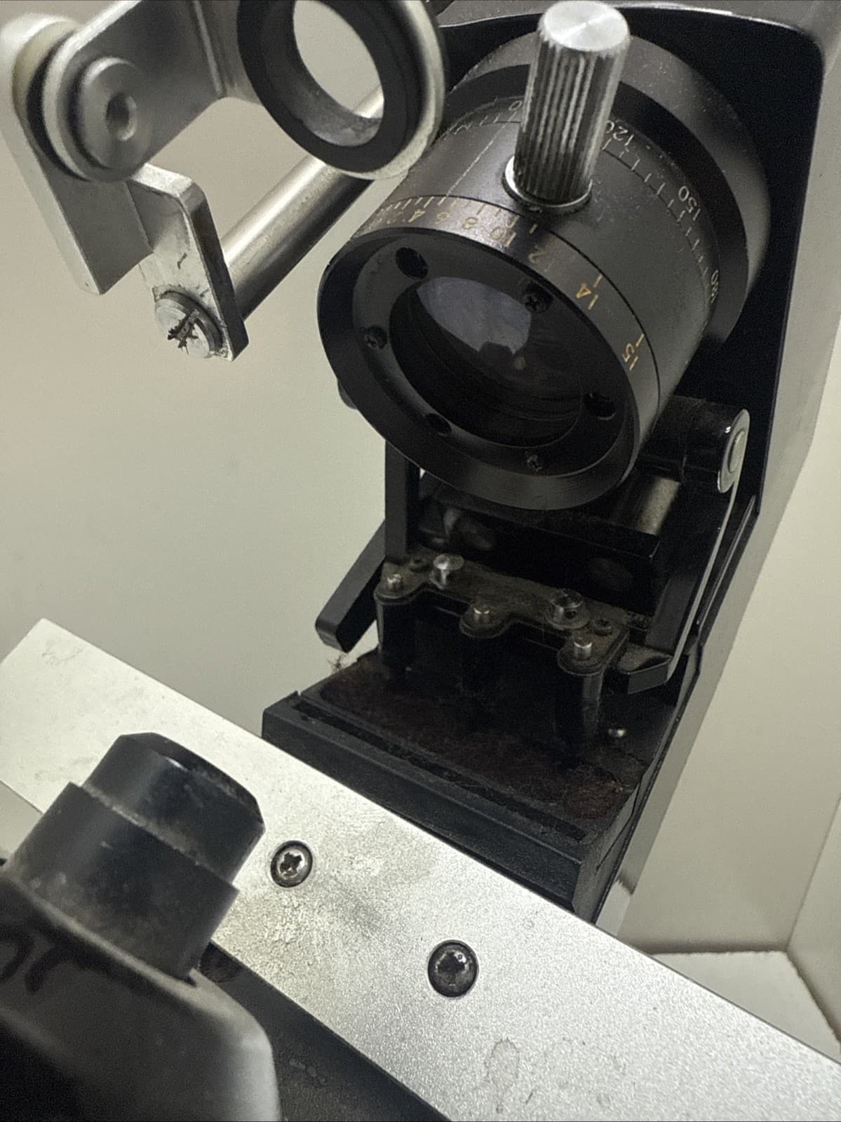 Topcon Manual Lensmeter Model LM-T5 - Untested 4