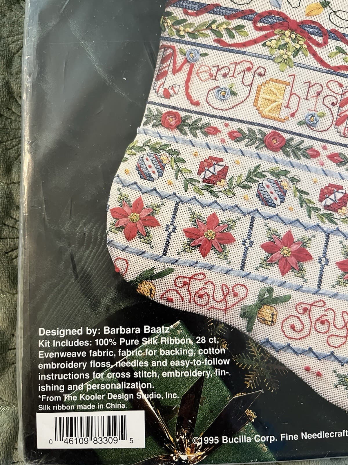 VTG 1995 BUCILLA SILK RIBBON EMBROIDERY XMAS STOCKING KIT #83309 "BAND SAMPLER" 3