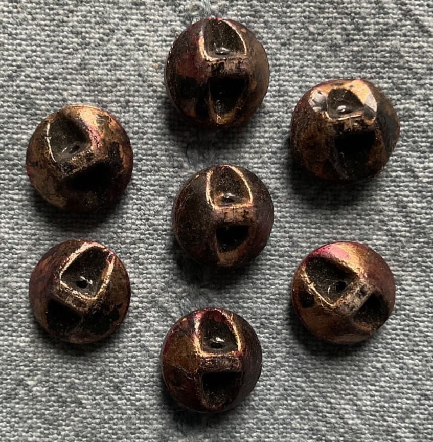 7 Matching Antique Victorian Black Glass Buttons - Tinted Red & Gold - 1/2” 3