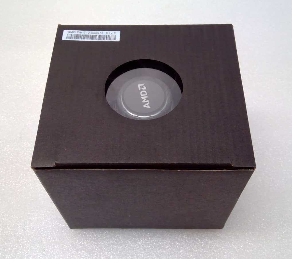 *New* AMD Wraith Prism RGB LED CPU Cooler Heatsink Fan AM4 AM5 712-000075 / 76 3