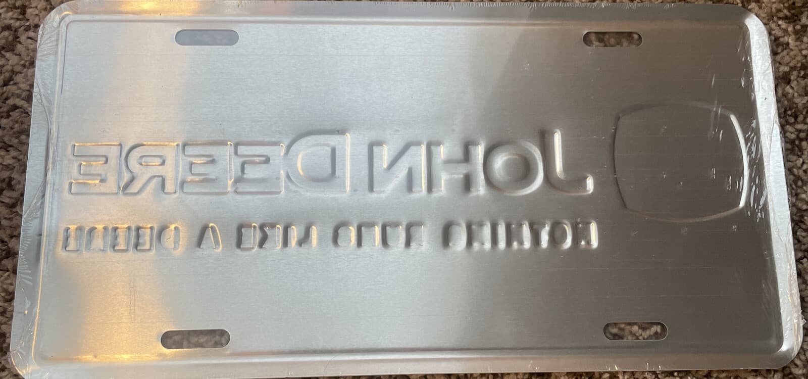 John Deere Green Metal Embosed License Plate Nothing Runs Like A Deere 2