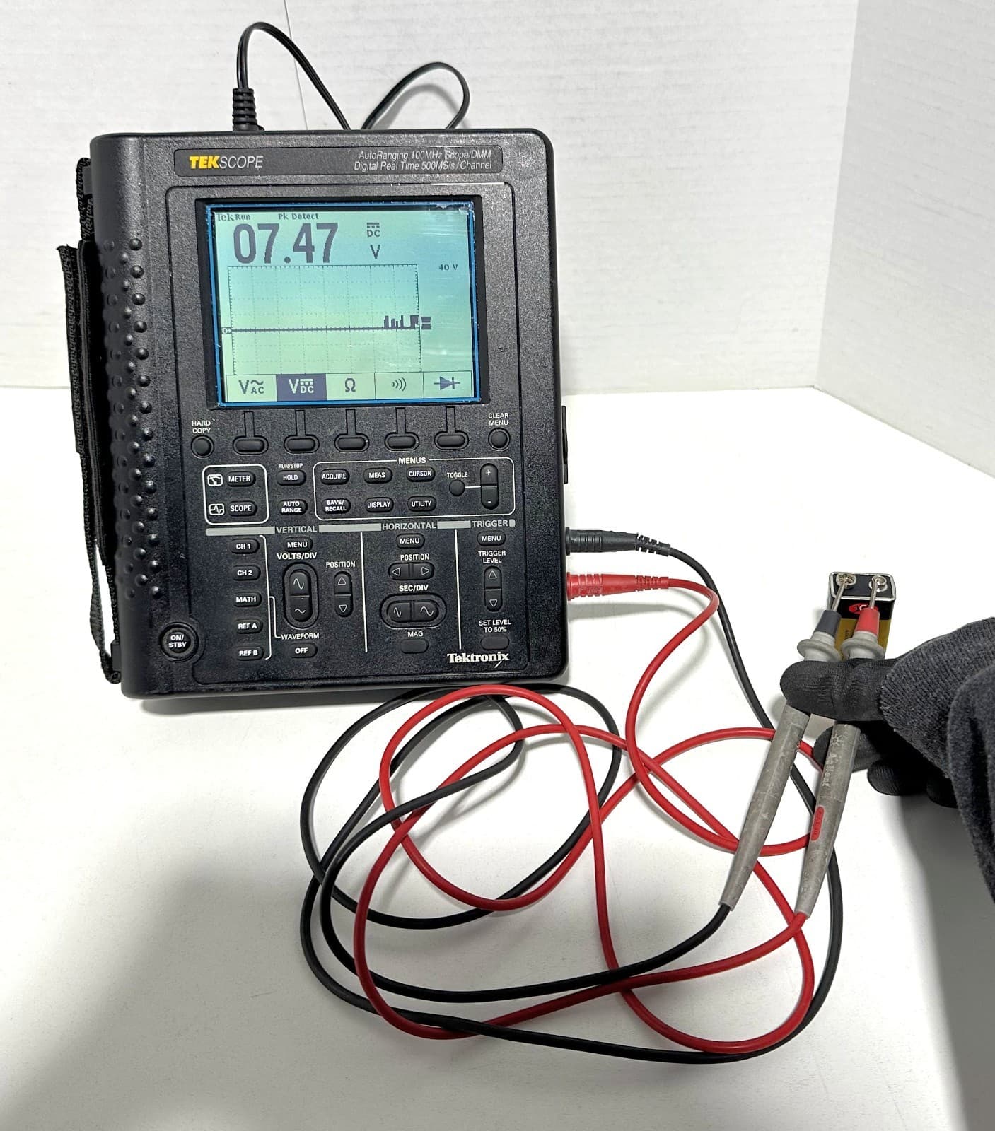 Tektronix TekScope THS720 AutoRanging 100MHz Scope/DMM Portable Oscilloscope 5