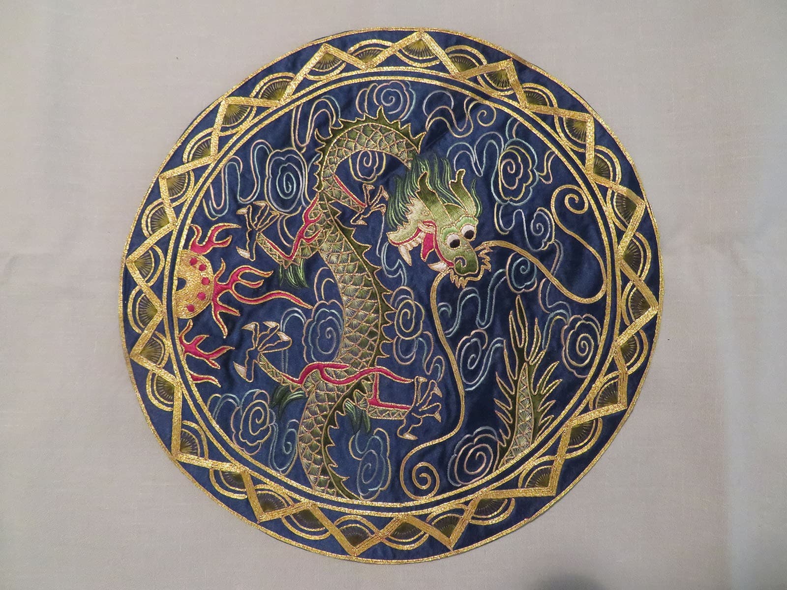 Vtg Chinese Golden Cloud Dragon Medallion Round Hand Embroidered Silk Rayon 11" 5