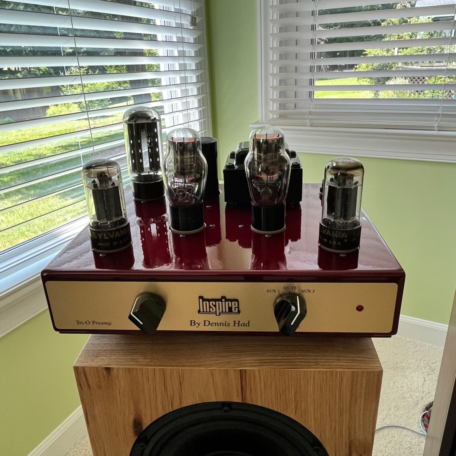TUBE PREAMPLIFIER INSPIRE by DENNIS HAD TRI-O TUBE SET PREAMPLIFIER